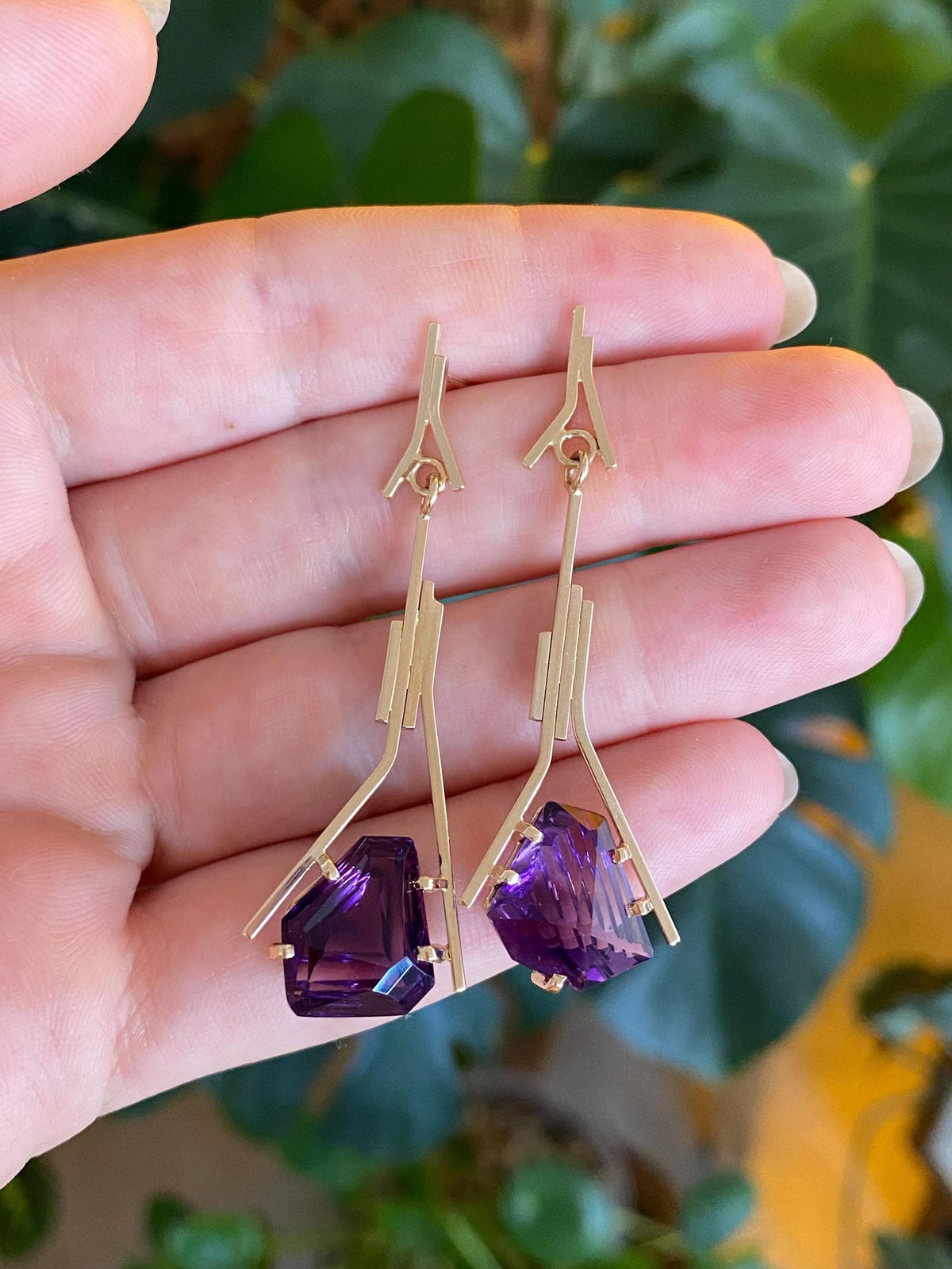 Vintage Solid 14k Yellow Gold Fancy Amethyst Geometric Dangle Stud Earrings