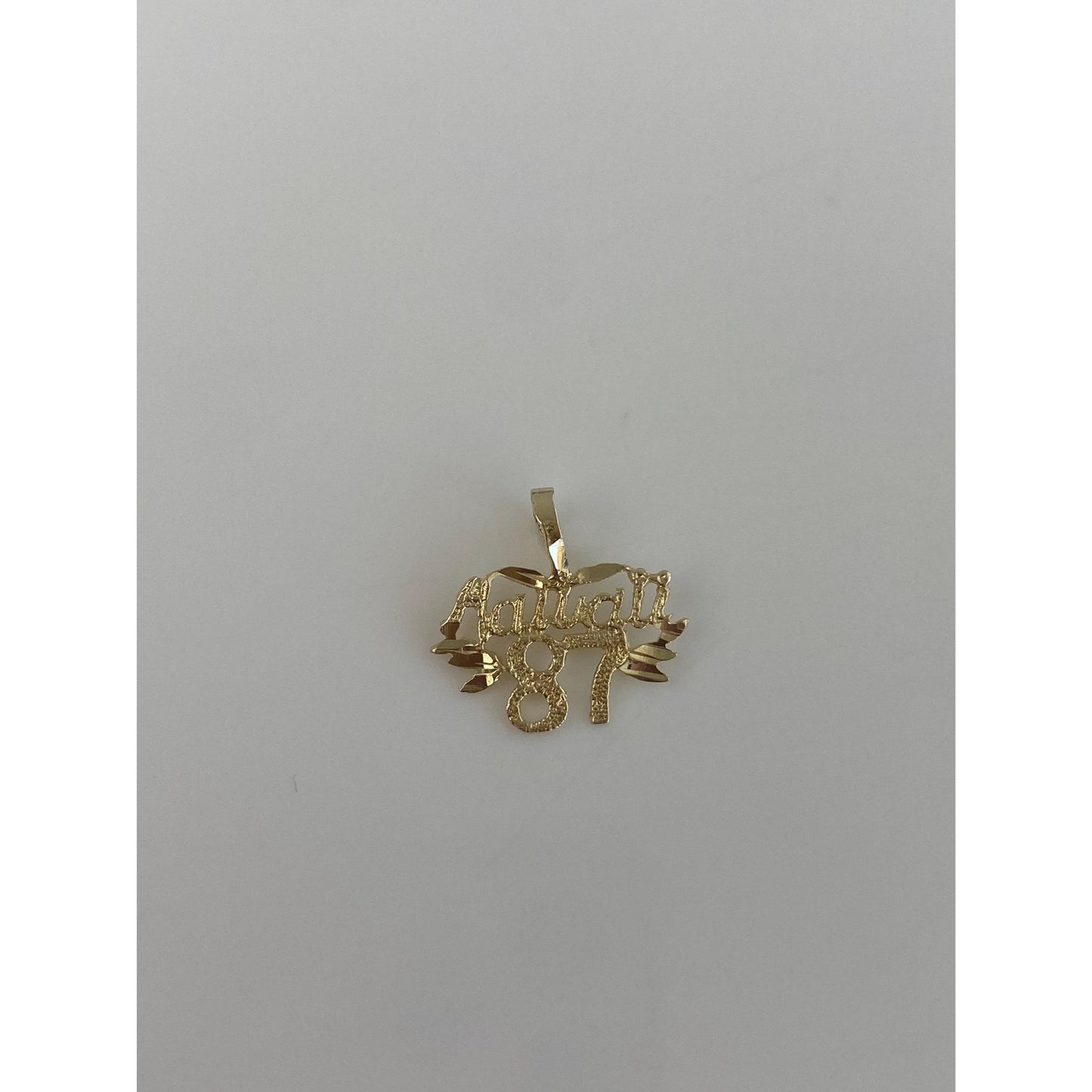 Vintage Solid 14k Yellow Gold Hawaii 87 Charm