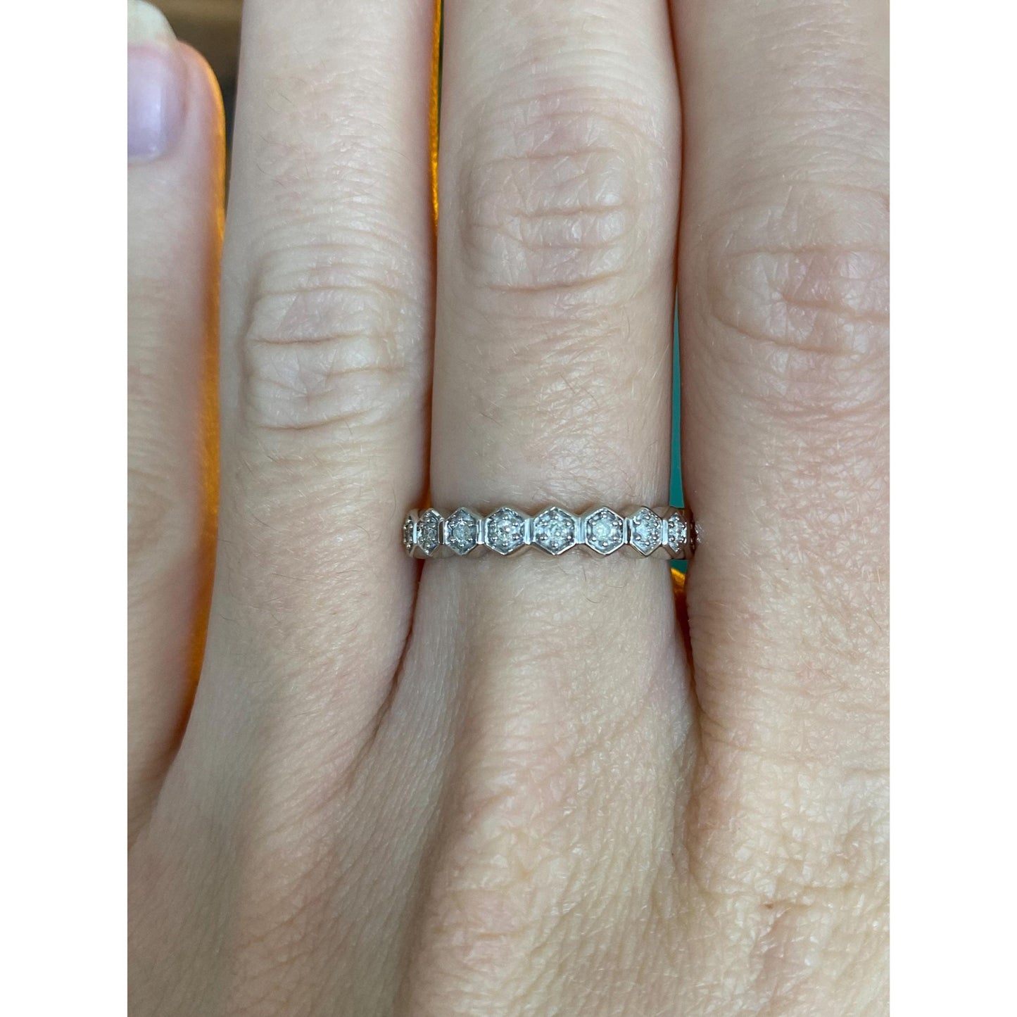 Vintage Solid 10k White Gold Diamond Ring Band - Size 6.75