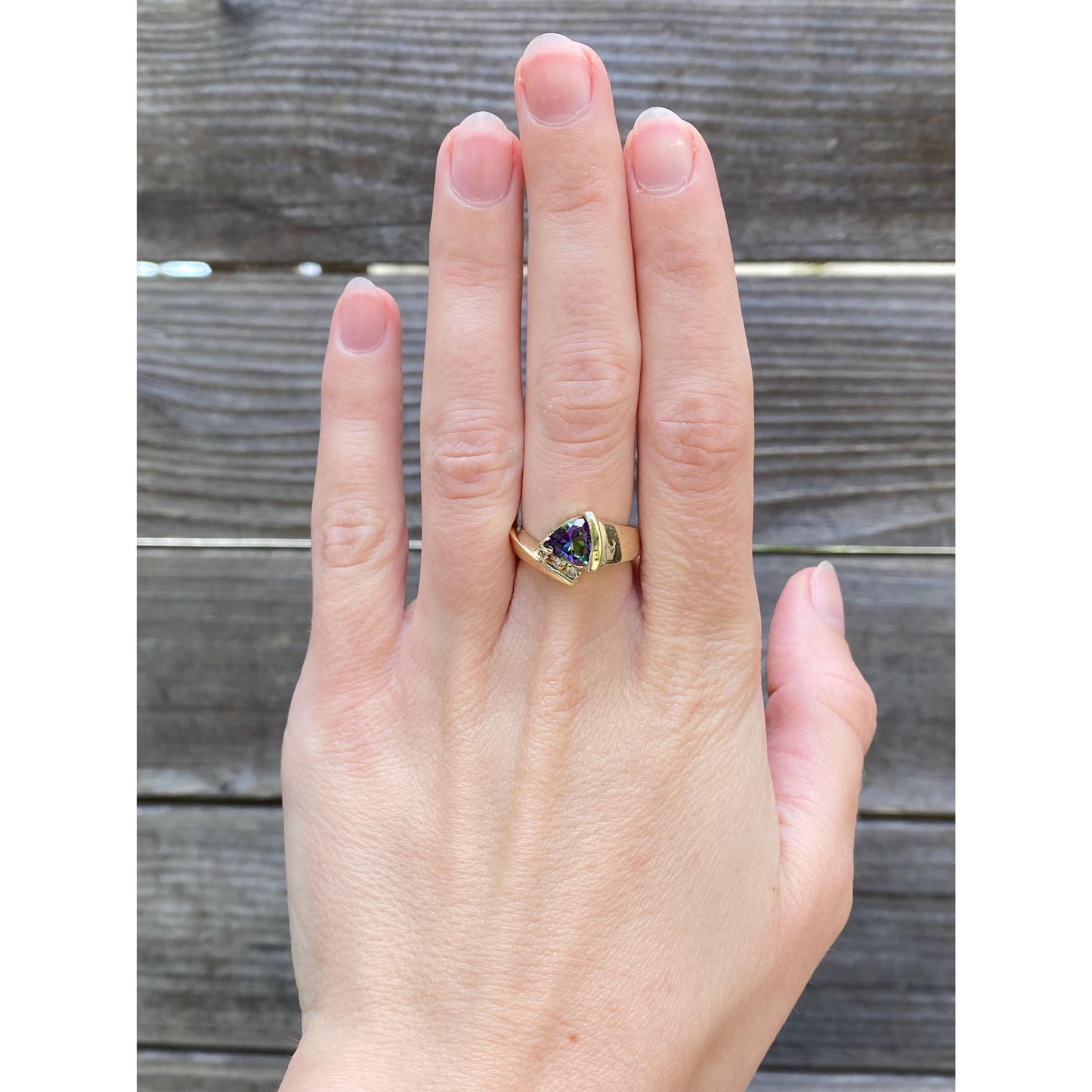 Vintage Solid 14k Yellow Gold Diamond Mystic Topaz Ring - Size 6