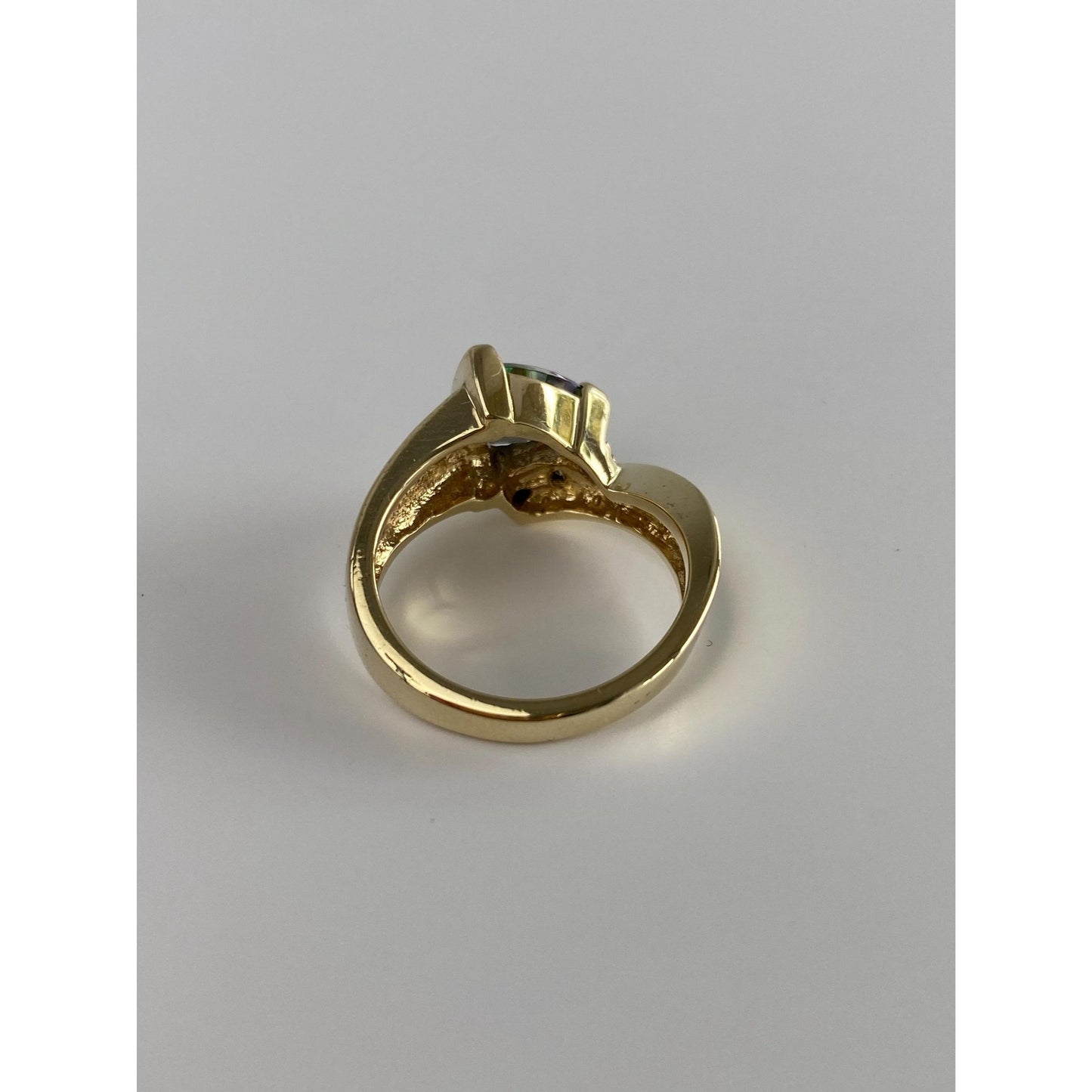Vintage Solid 14k Yellow Gold Diamond Mystic Topaz Ring - Size 6