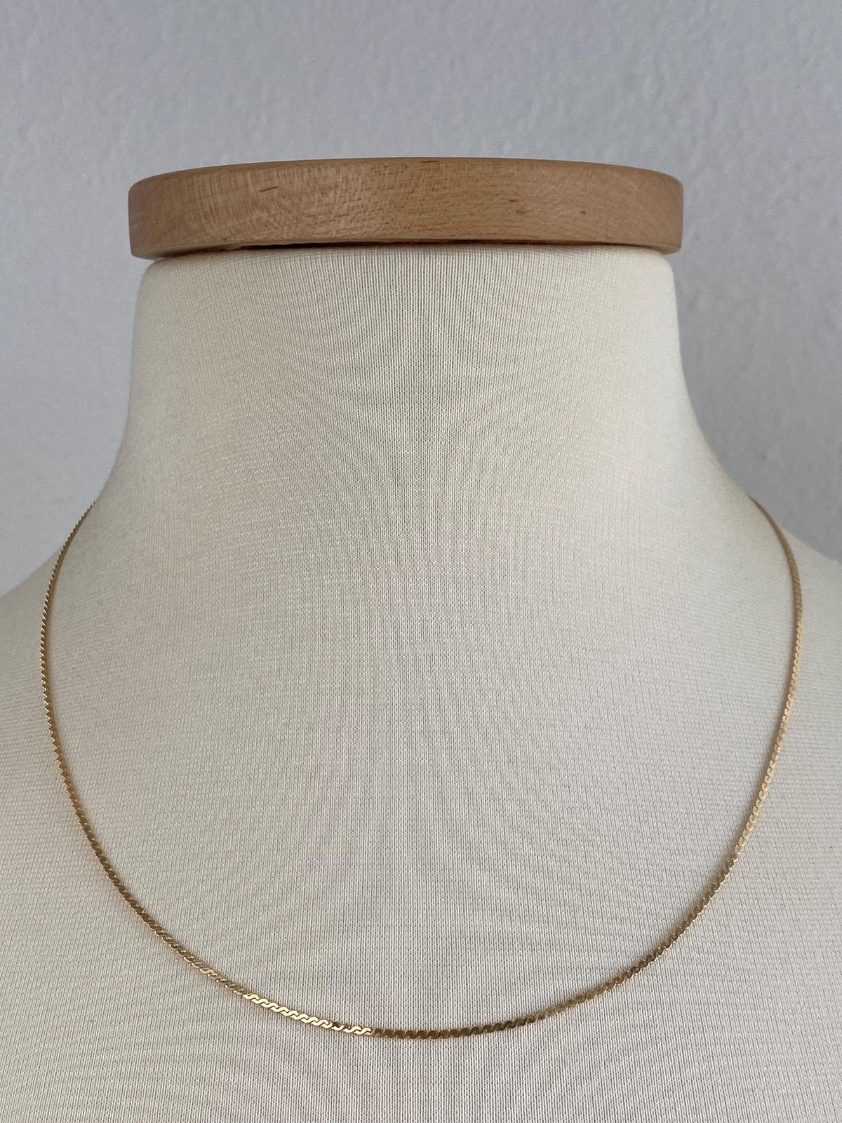 Vintage Solid 14k Yellow Gold Serpentine Chain Necklace - 20 inches