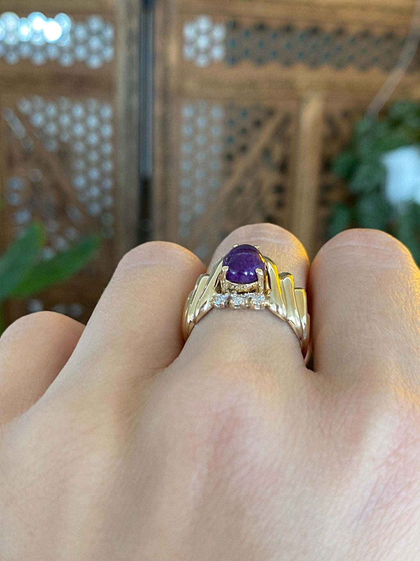 Vintage Solid 14k Yellow Gold Diamond Purple Charoite Designed Ring - Size 6.5