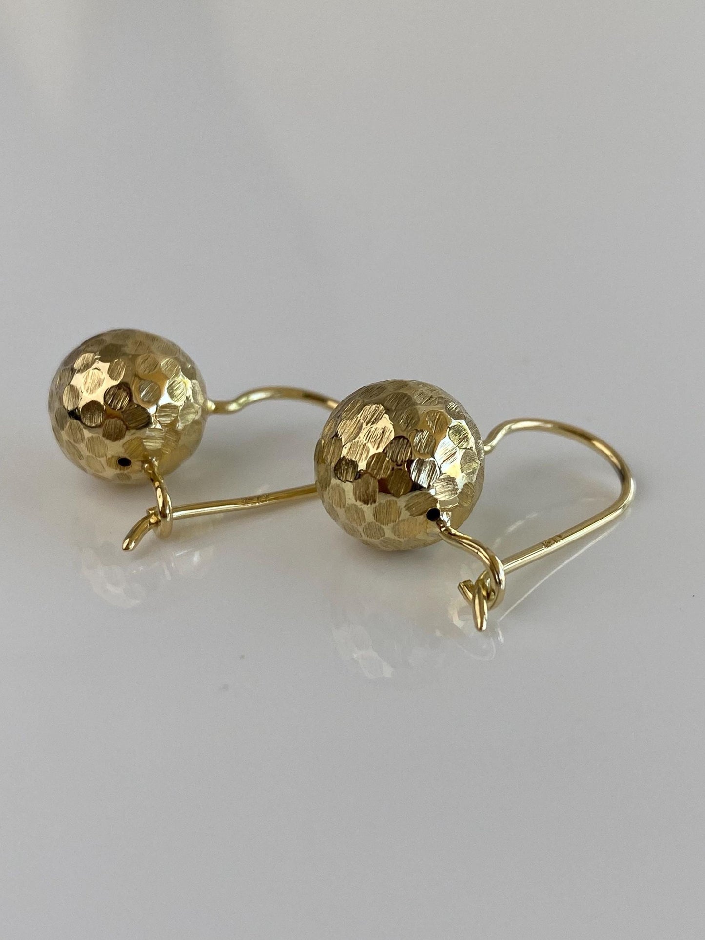 Vintage 14k Yellow Gold Hammered Texture Ball Drop Earrings