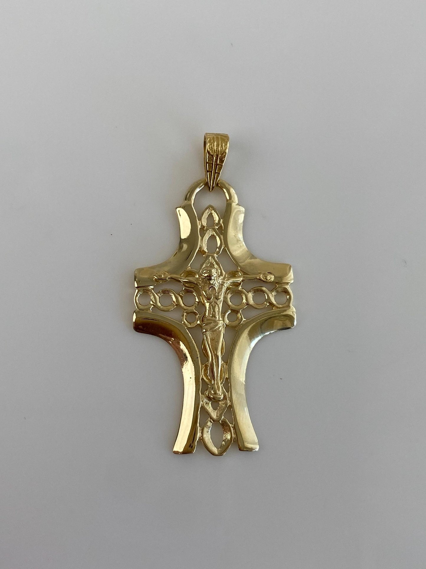 Vintage Solid 14k Yellow Gold Crucifix Cross Charm