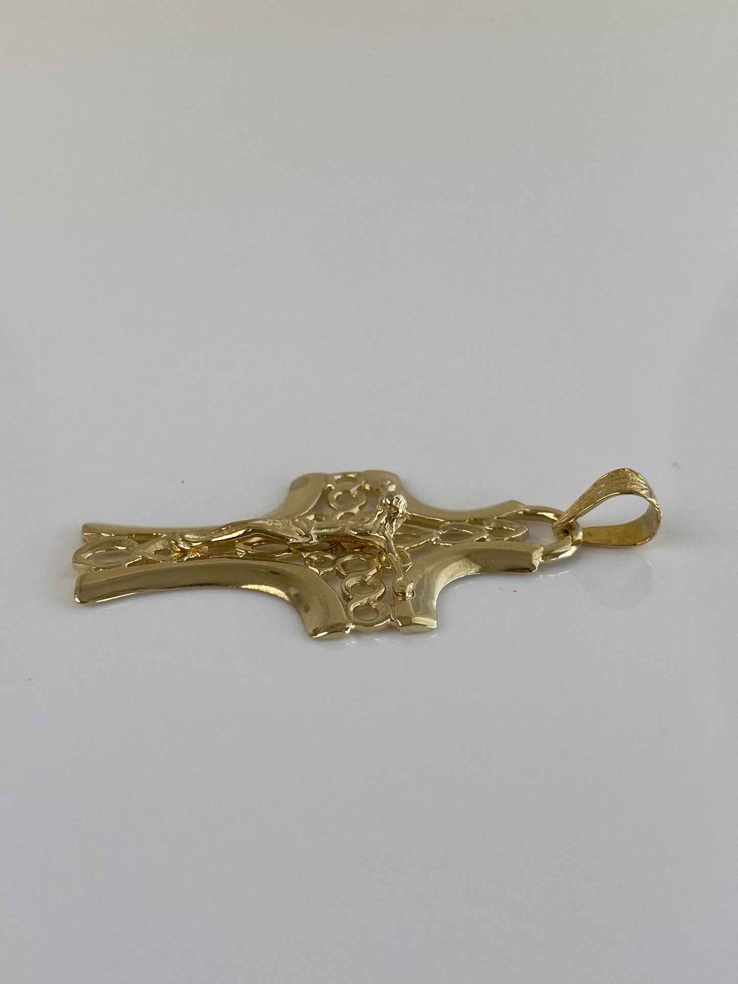 Vintage Solid 14k Yellow Gold Crucifix Cross Charm