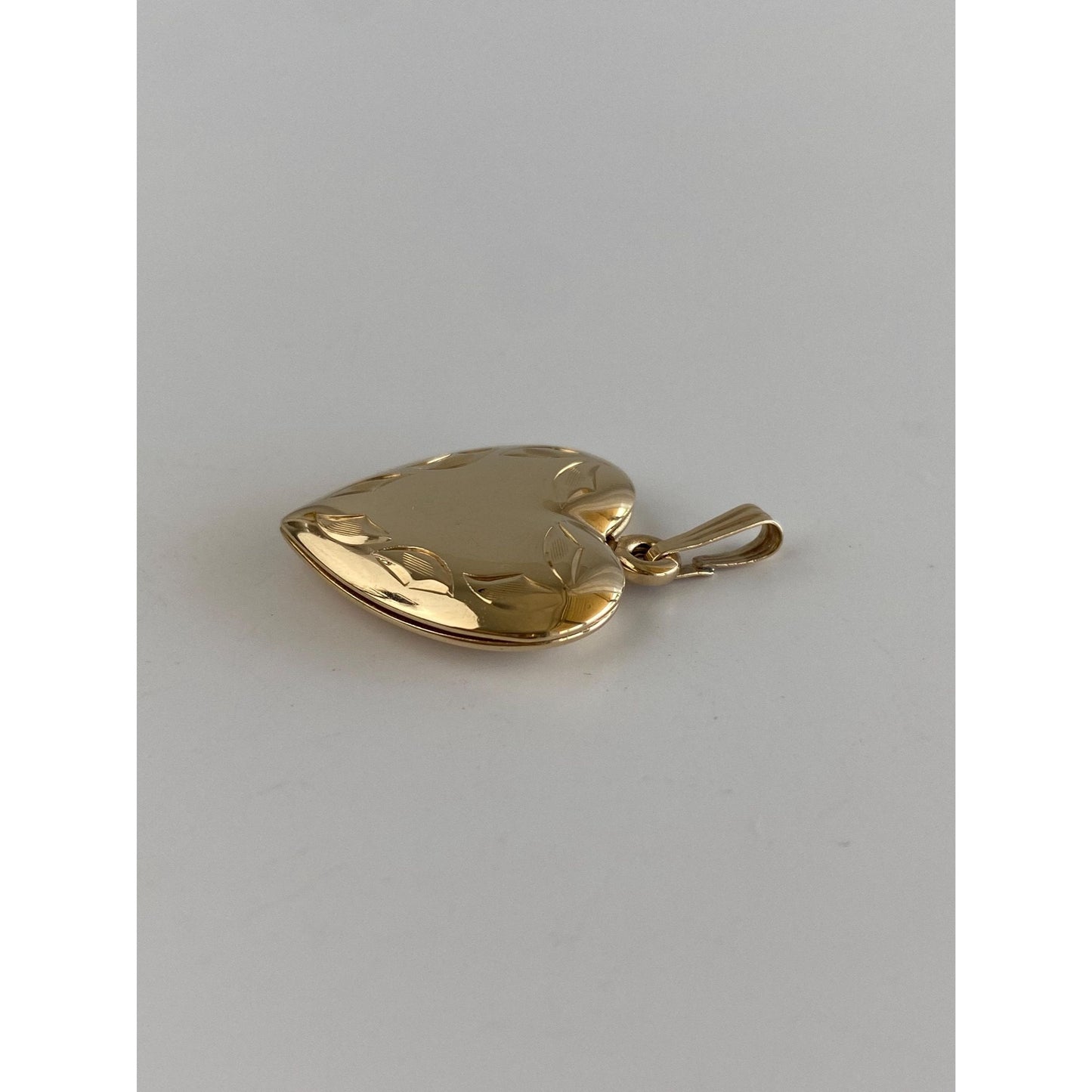 Vintage Solid 14k Yellow Gold Heart Locket Charm