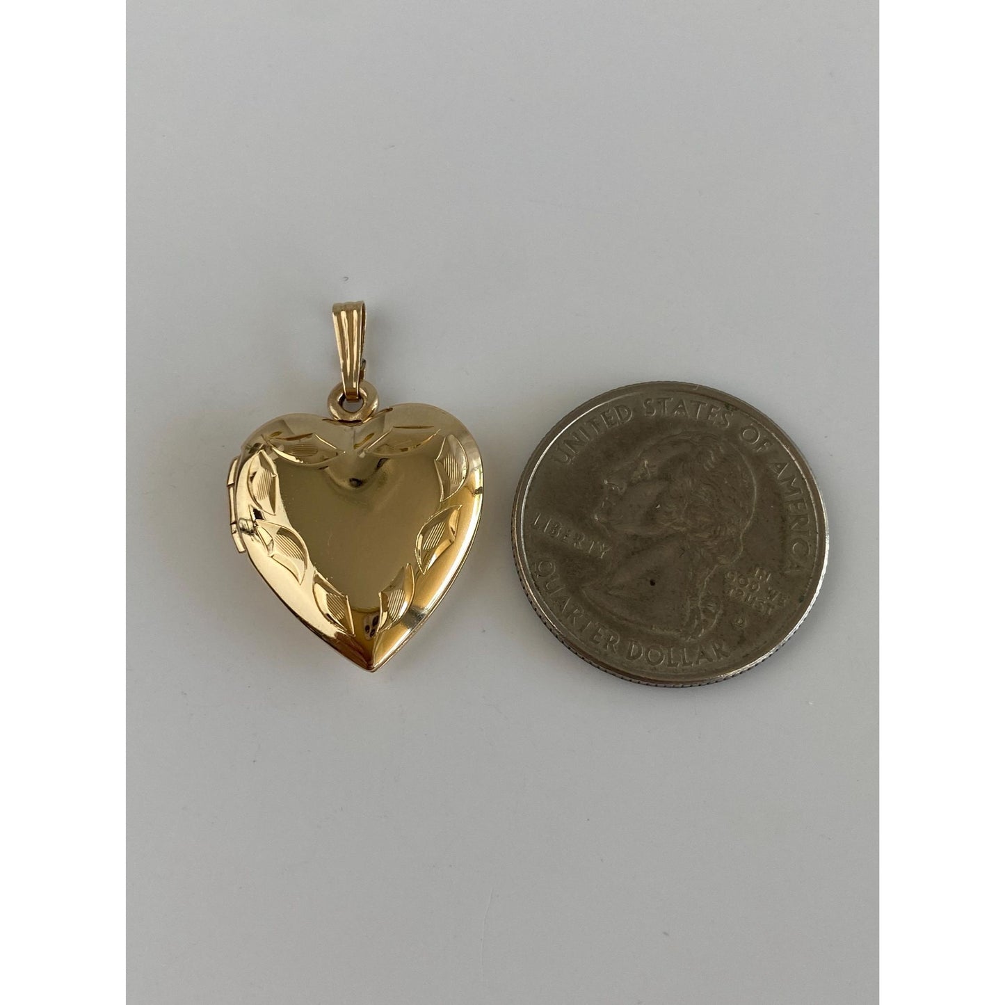 Vintage Solid 14k Yellow Gold Heart Locket Charm