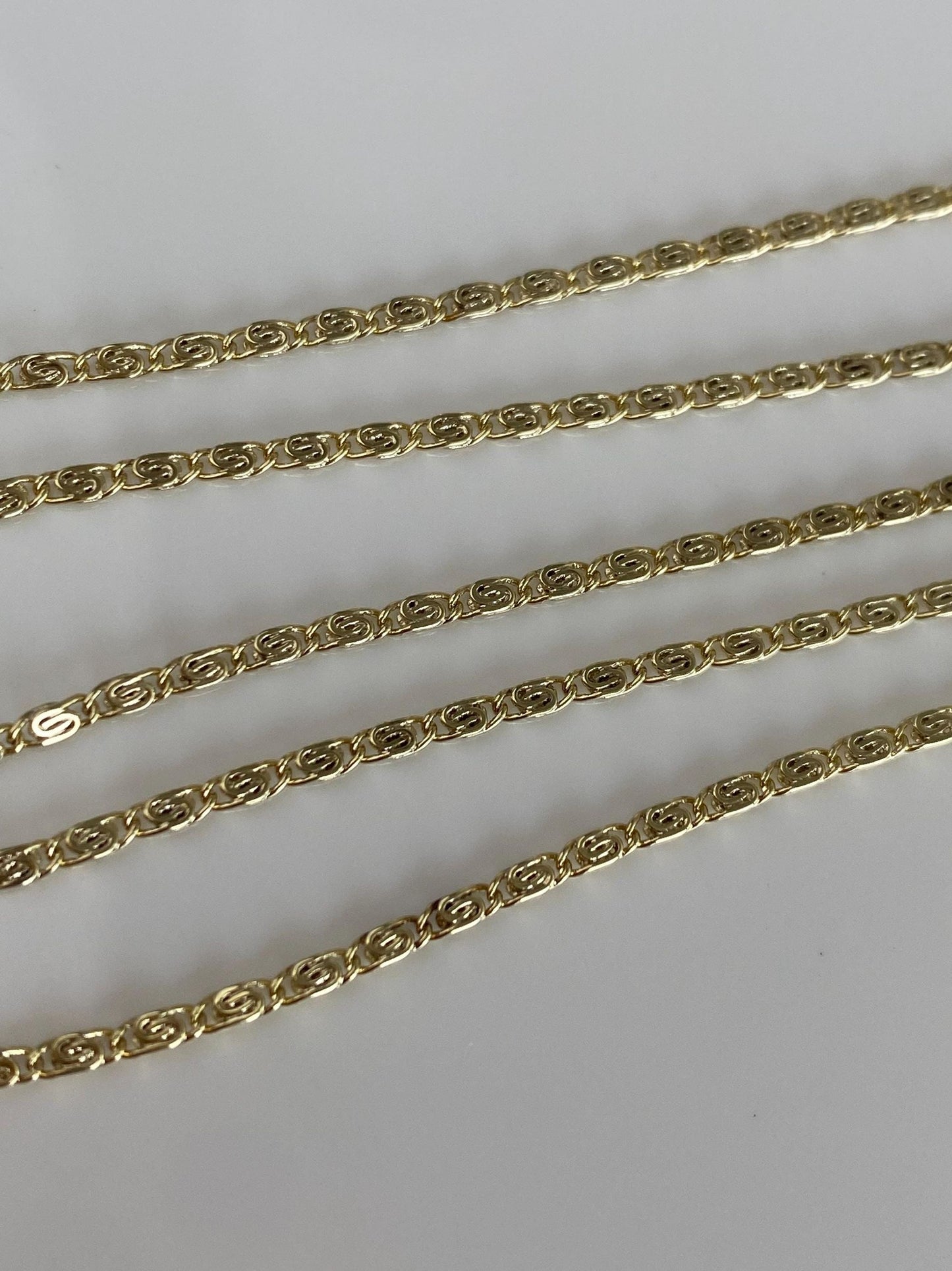 Vintage Solid 14k Yellow Gold Spiral Link Chain Necklace - 17.25 inches