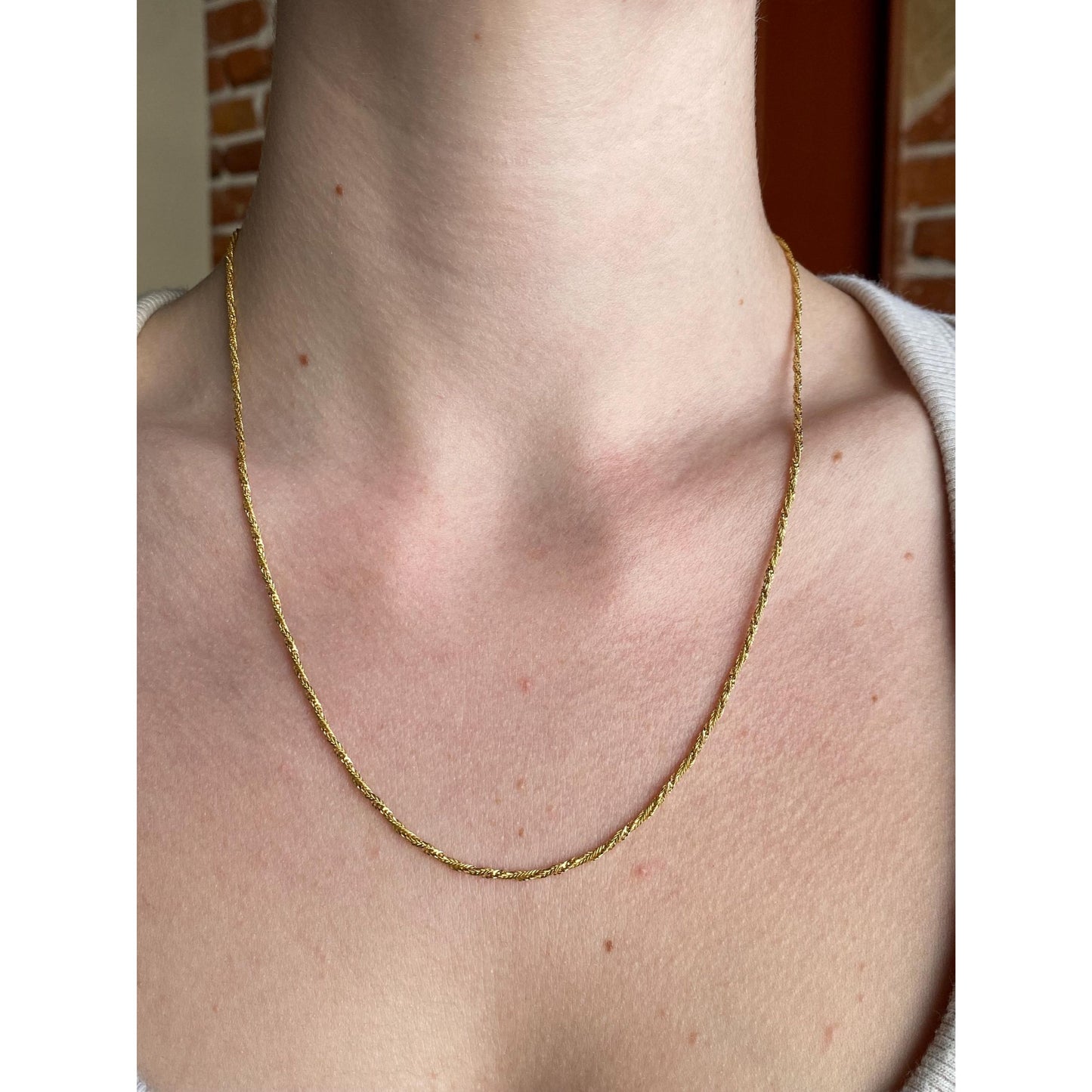 Solid 18k Yellow Gold Twist Chain Necklace - 19.75 inches