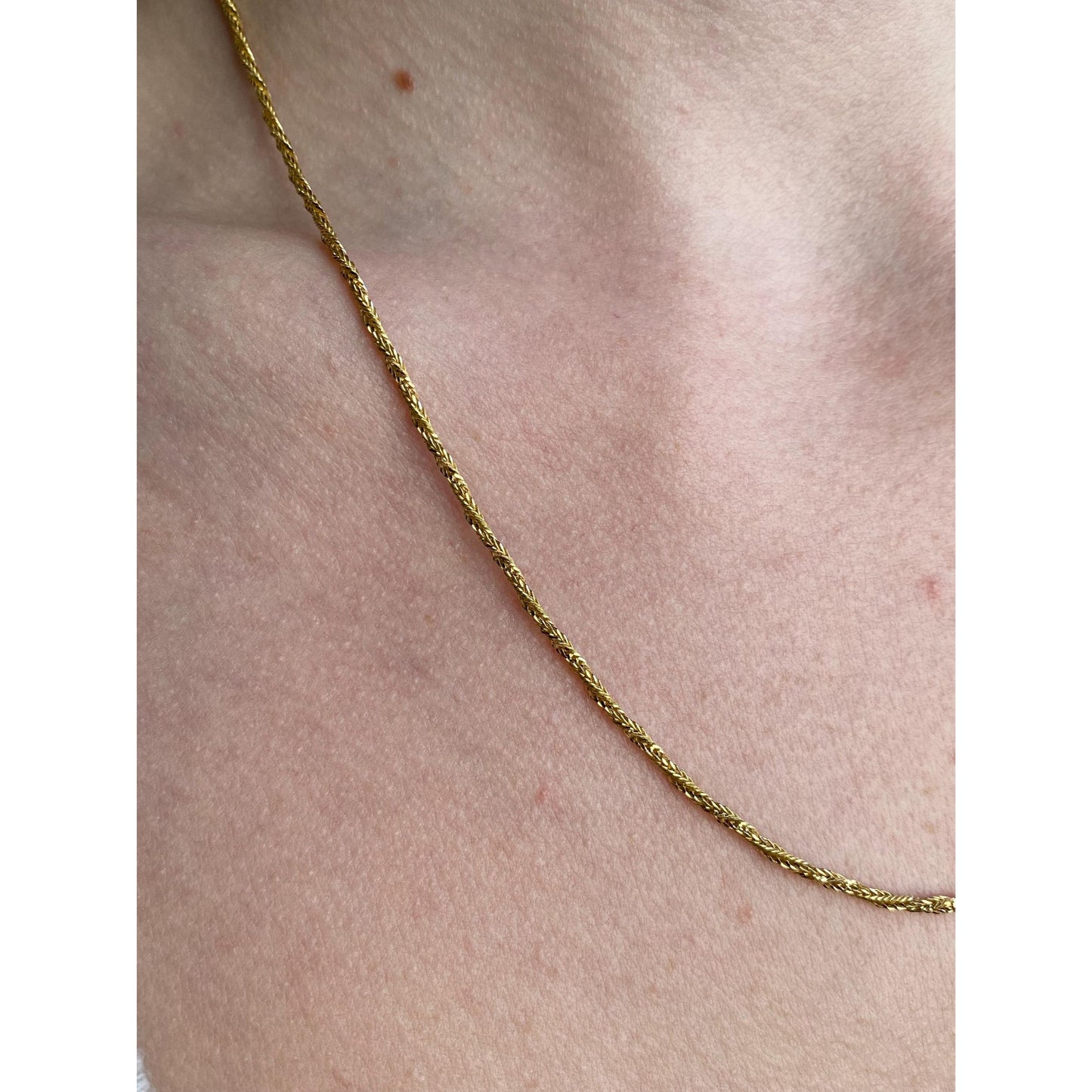 Solid 18k Yellow Gold Twist Chain Necklace - 19.75 inches