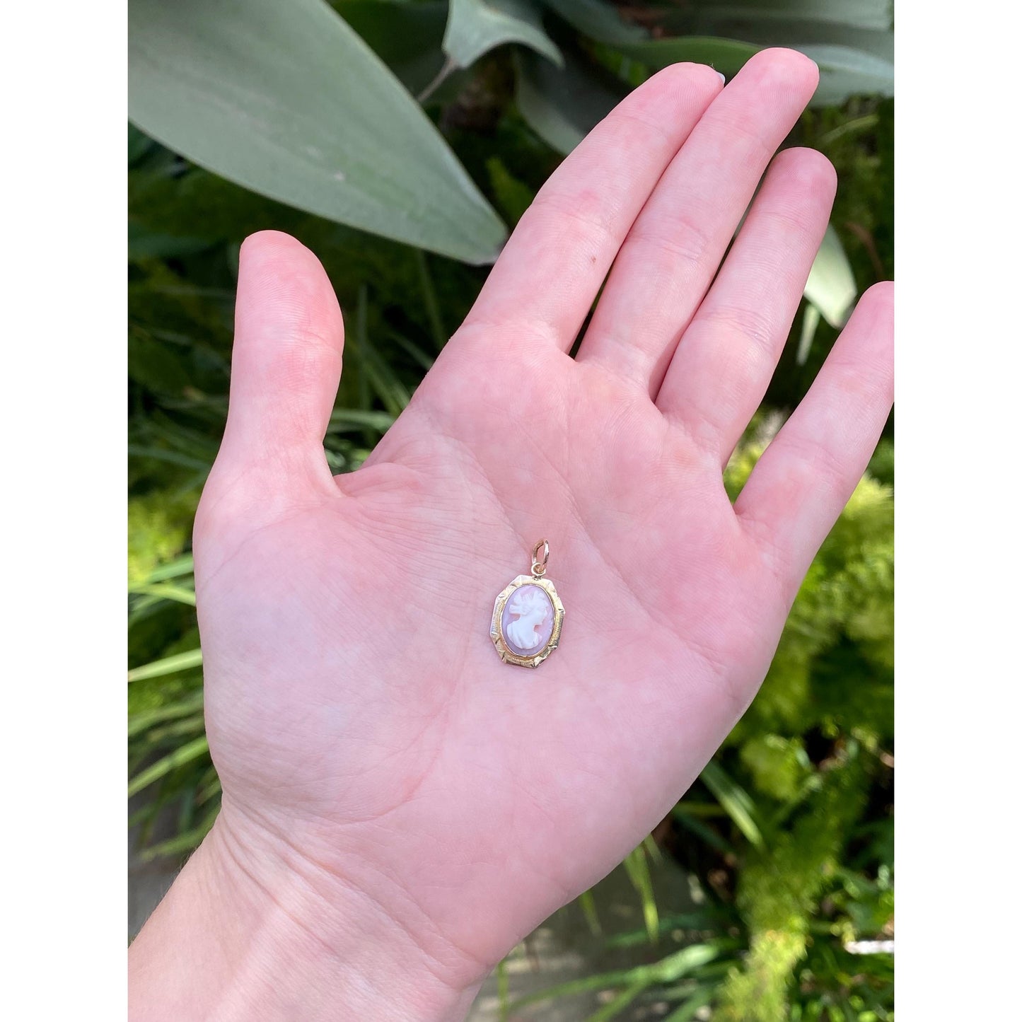 Vintage Solid 14k Yellow Gold Cameo Stick Pin Conversion Charm