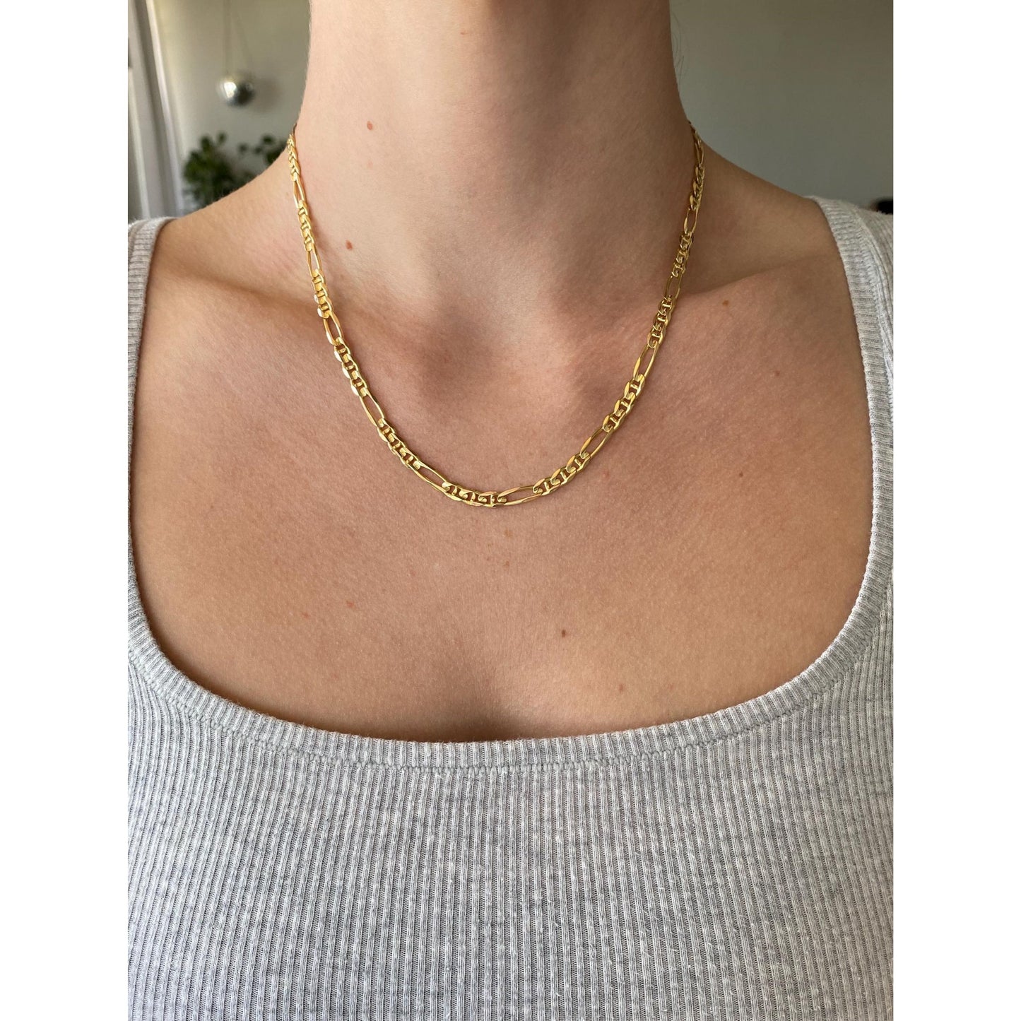 Vintage Solid 14k Yellow Gold Figaro Mariner Link Chain Necklace - 17.75 inches