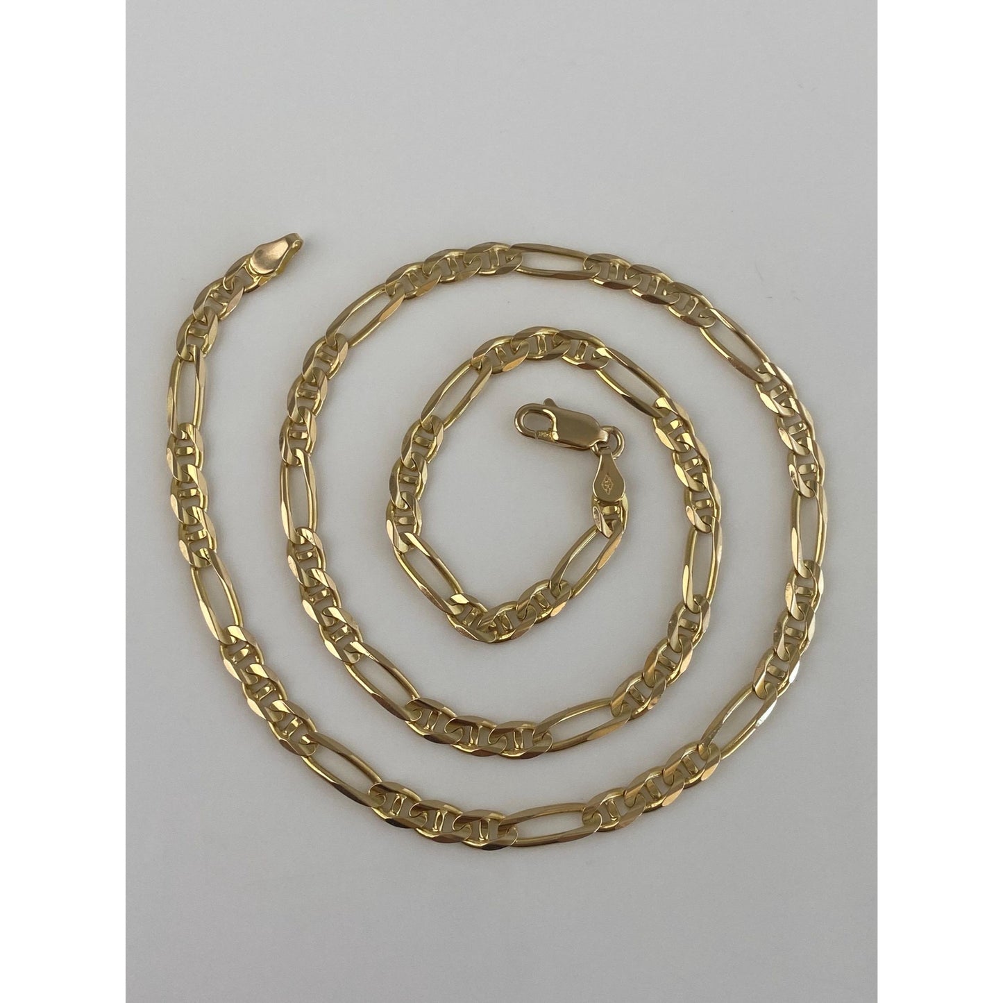 Vintage Solid 14k Yellow Gold Figaro Mariner Link Chain Necklace - 17.75 inches