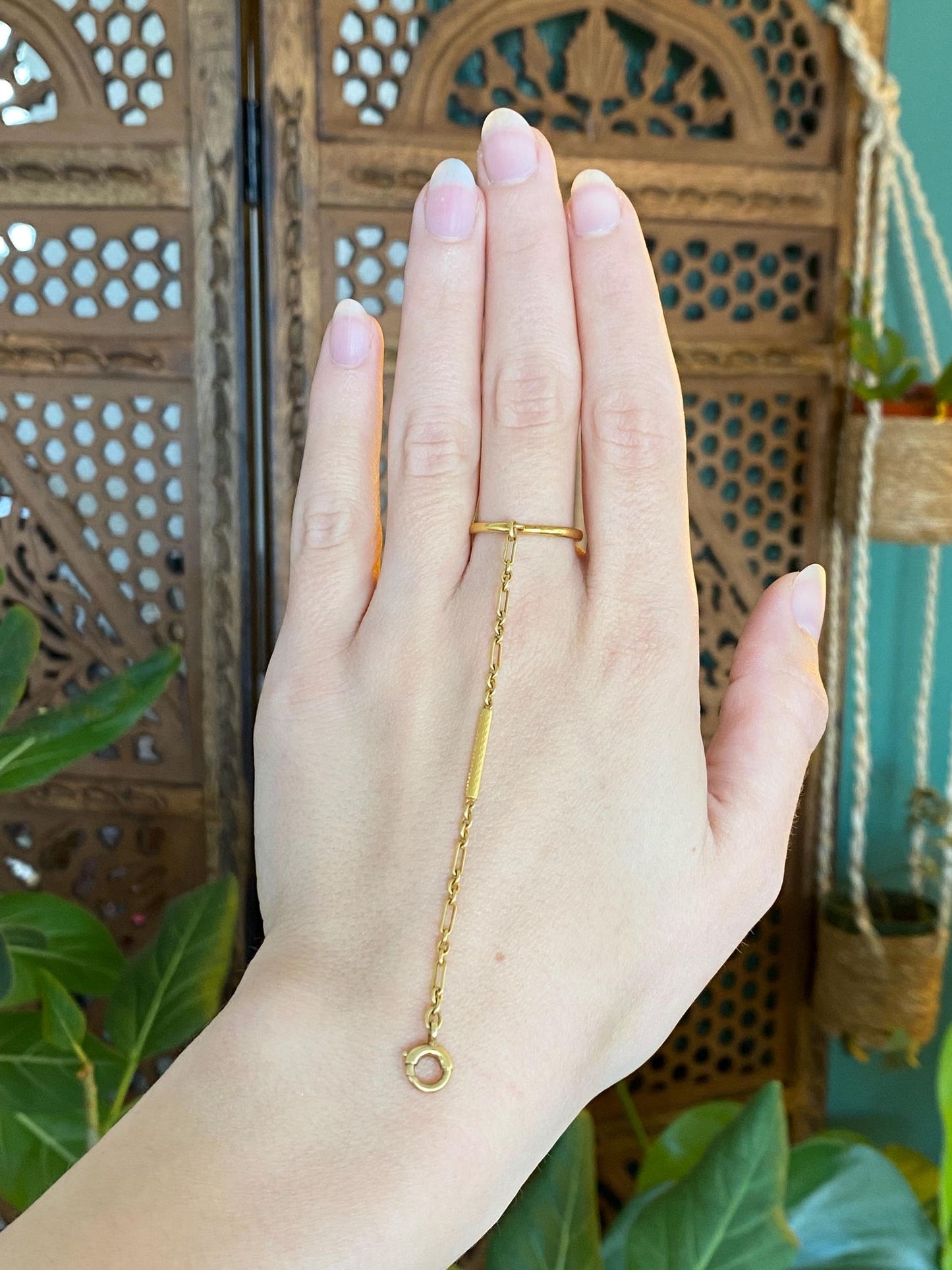 Vintage Solid 14k Yellow Gold Ring to Bracelet Extension Fancy Link Chain Ring Band - Size 7.5