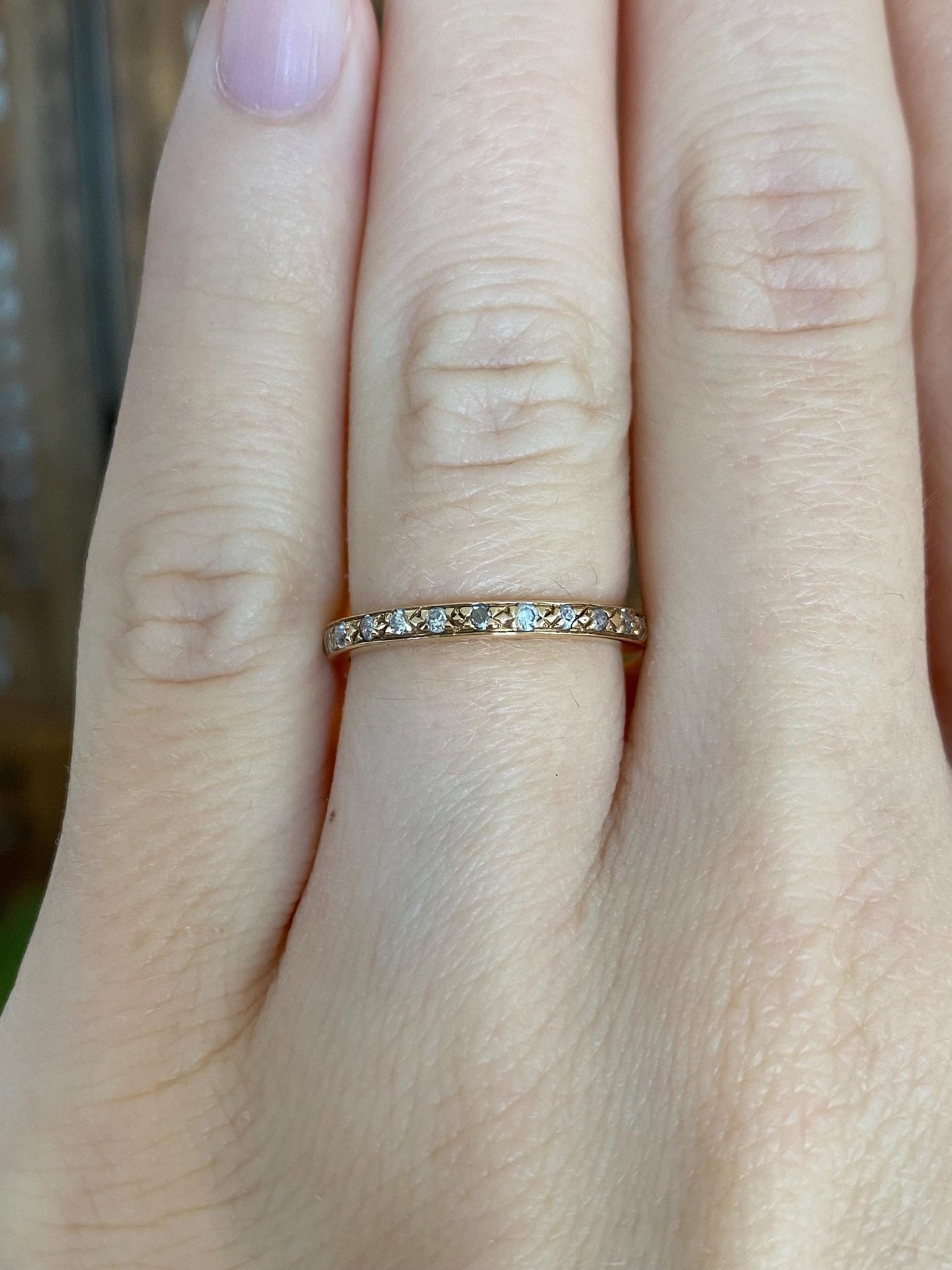Vintage Solid 14k Yellow Gold Diamond Ring Band - Size 5
