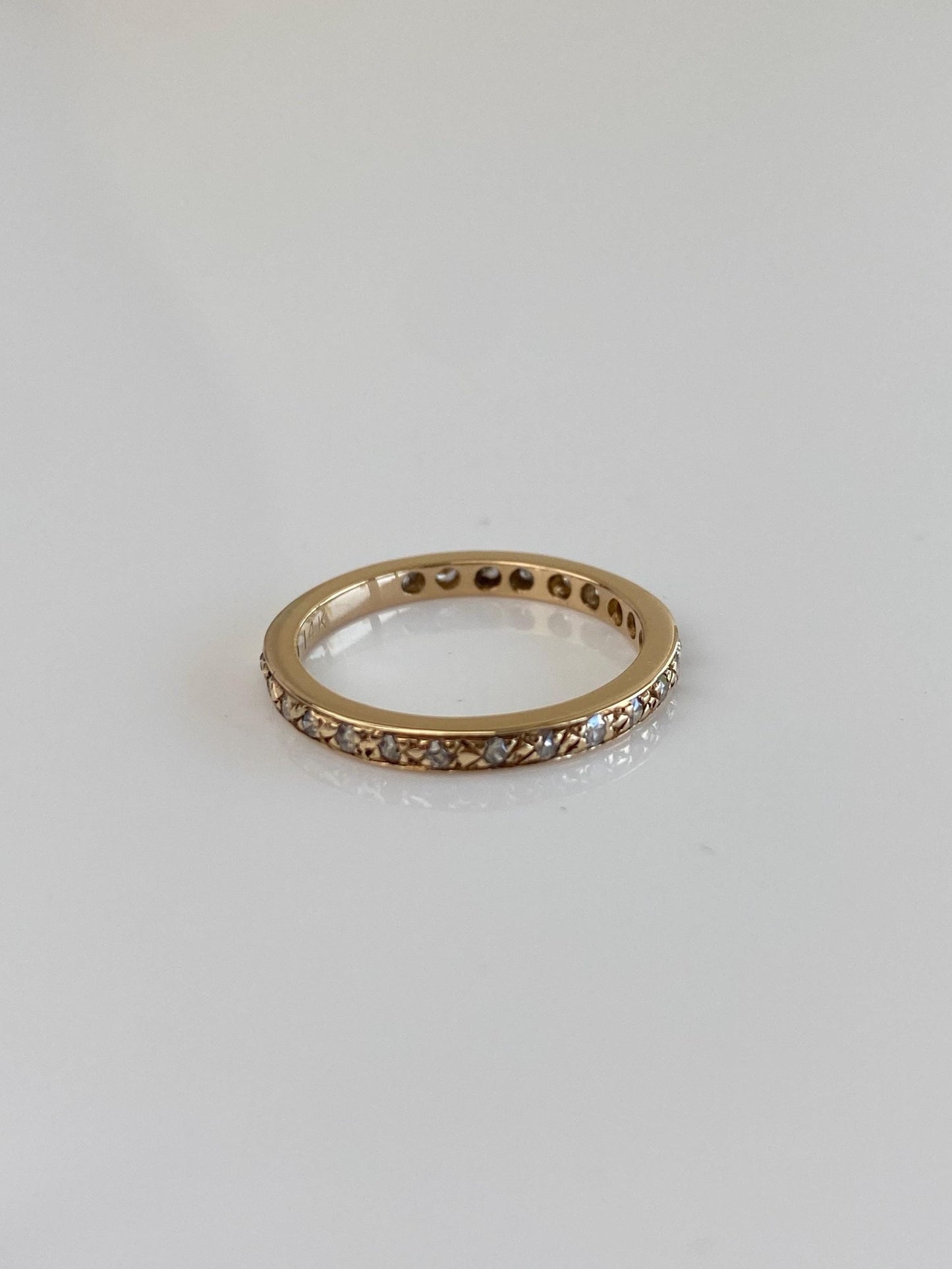 Vintage Solid 14k Yellow Gold Diamond Ring Band - Size 5