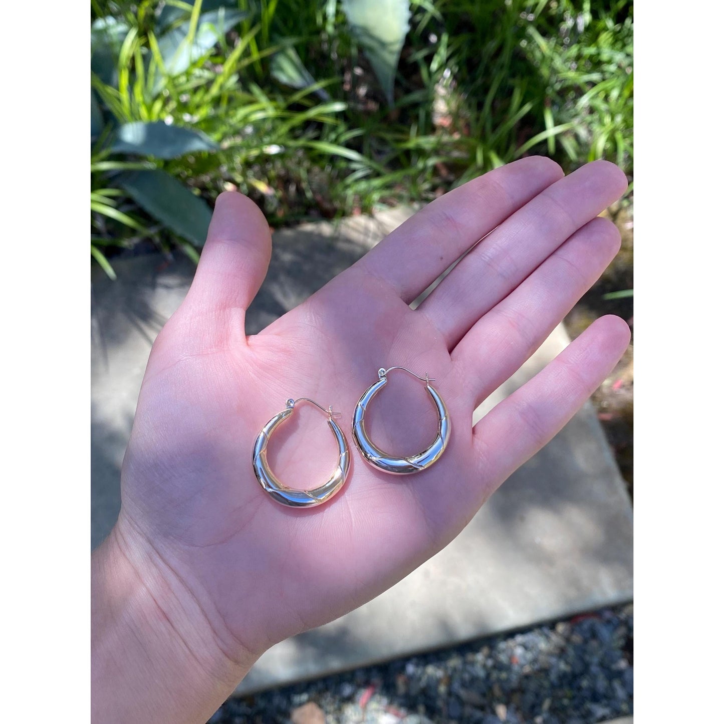 Vintage 14k White & Yellow Gold Pattern Hoop Earrings