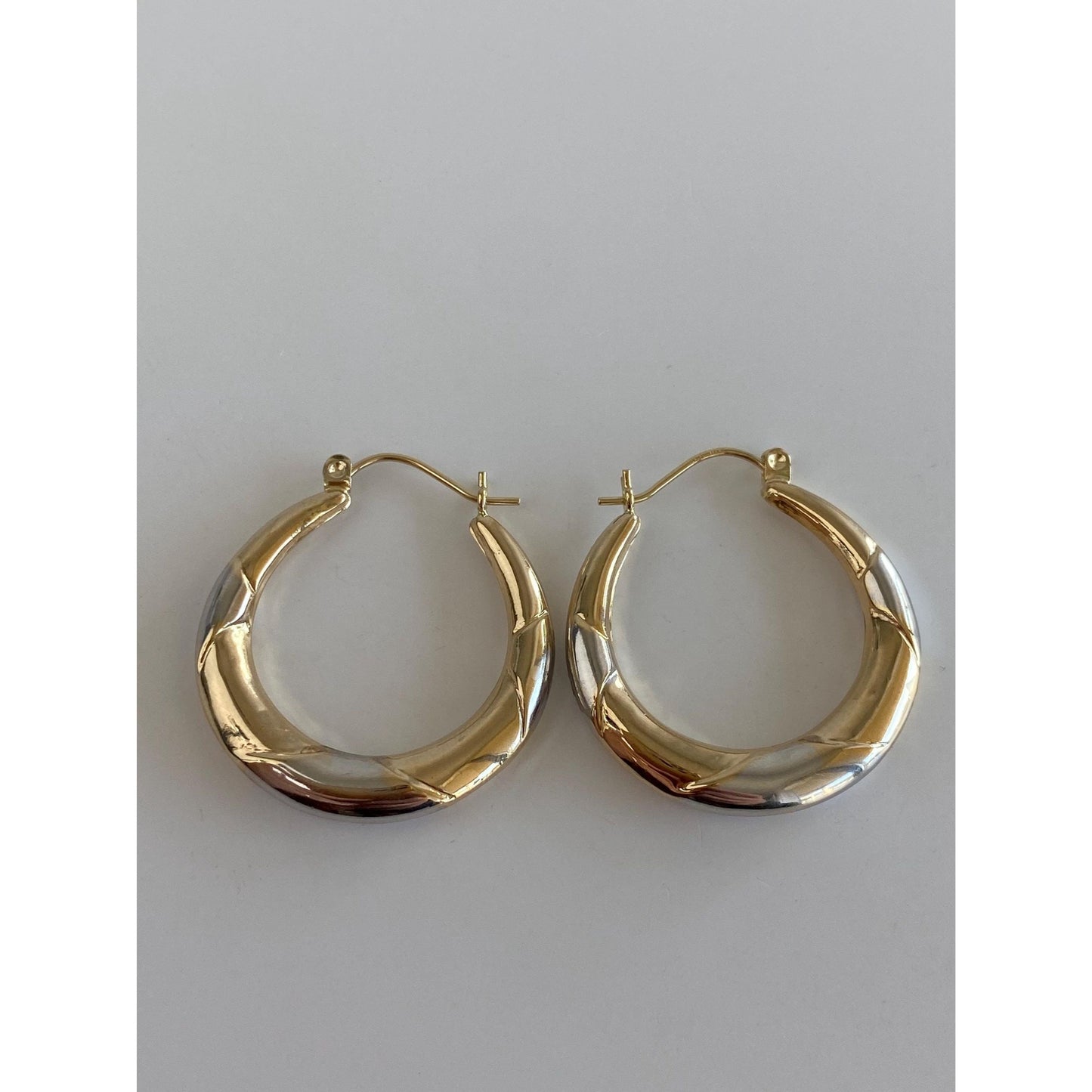 Vintage 14k White & Yellow Gold Pattern Hoop Earrings