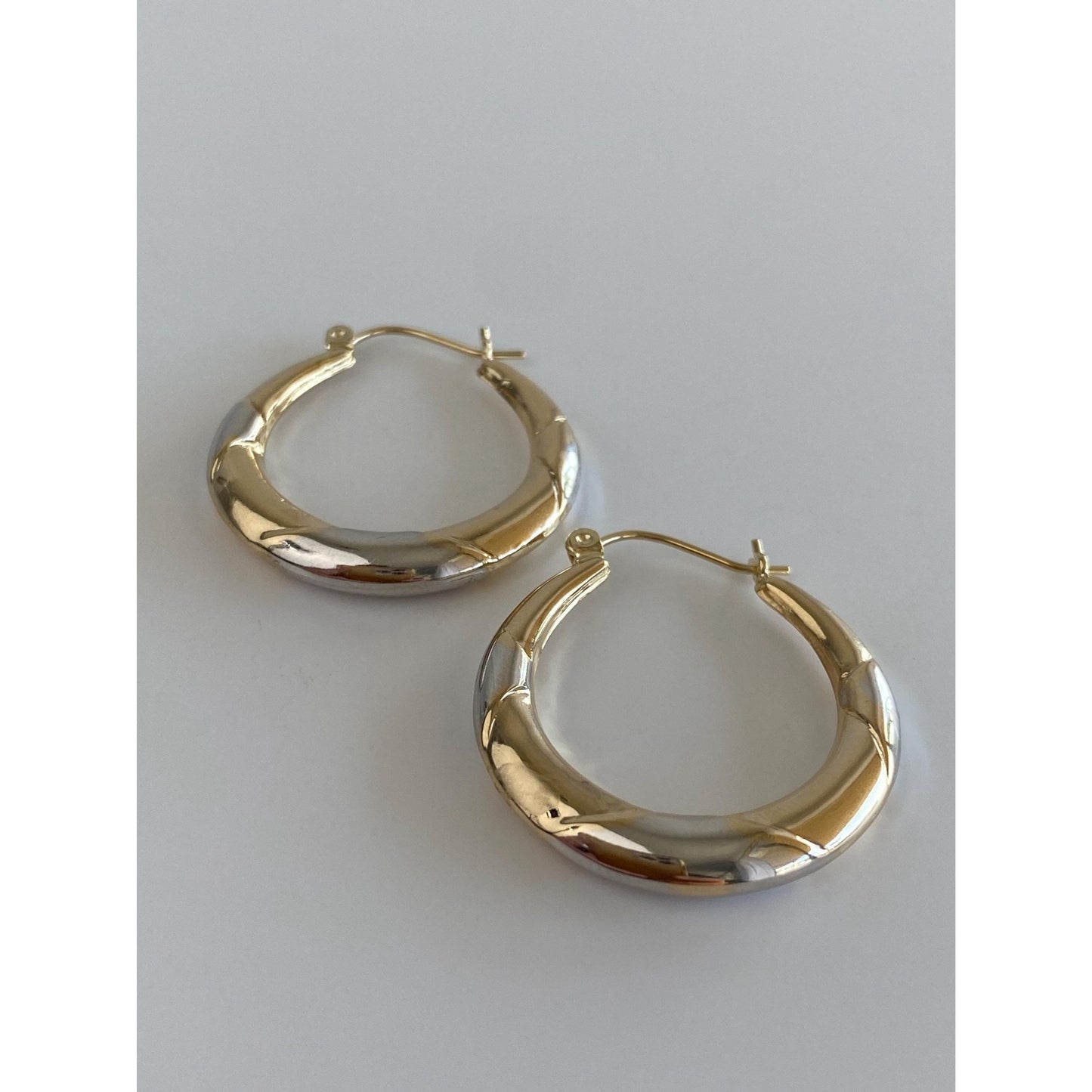 Vintage 14k White & Yellow Gold Pattern Hoop Earrings