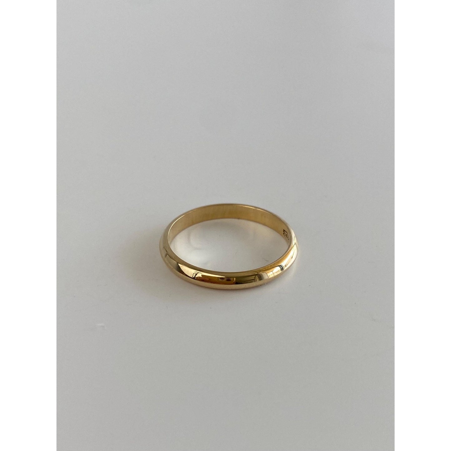 Vintage Solid 14k Yellow Gold Slim Ring Band - Size 5.75