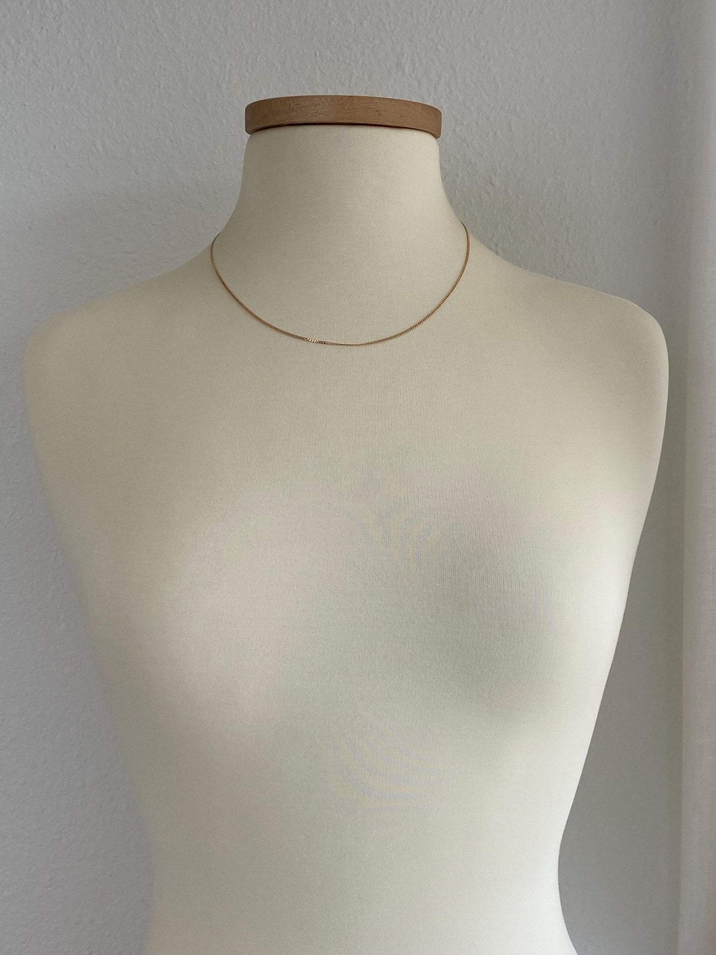 Vintage Solid 14k Yellow Gold Tight Curb Chain Necklace - 19 inches