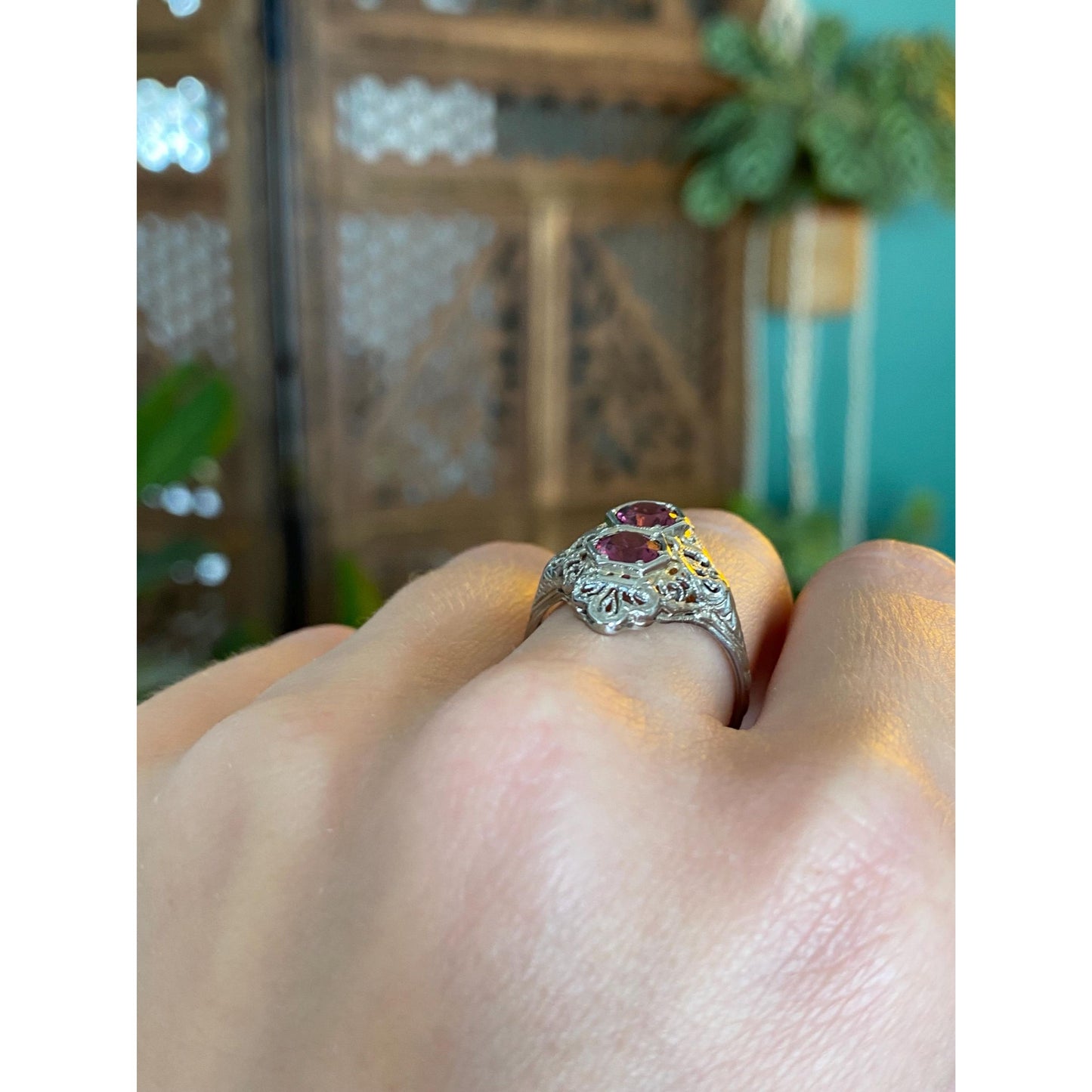 Vintage Solid 18k White Gold Pink Cubic Zirconia Art Deco Ring - Size 7.5