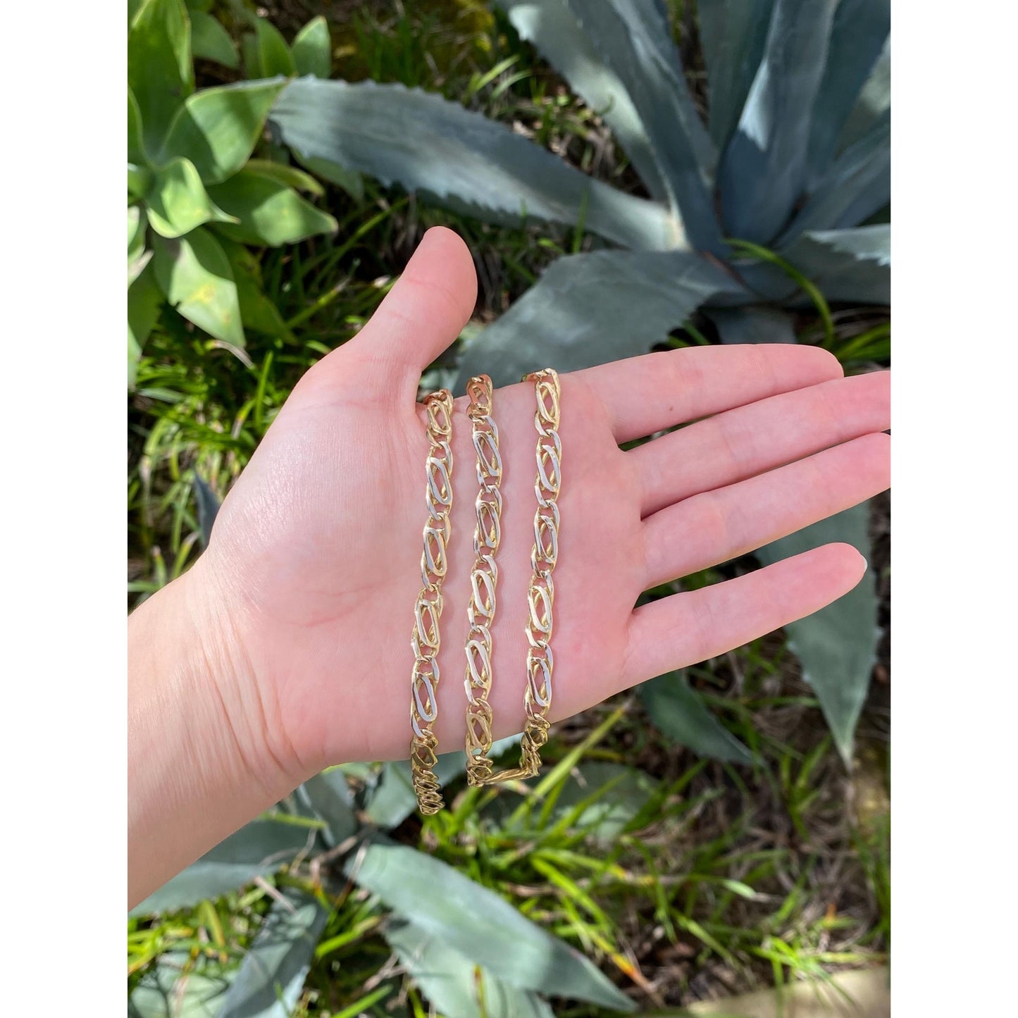 Vintage Solid 14k Yellow Gold Oval Twist Link Necklace - 19 inches