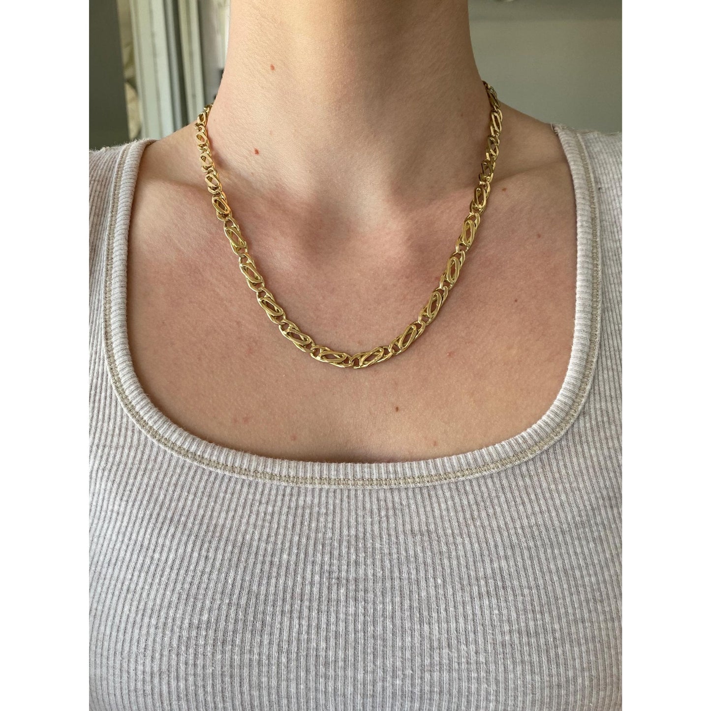 Vintage Solid 14k Yellow Gold Oval Twist Link Necklace - 19 inches