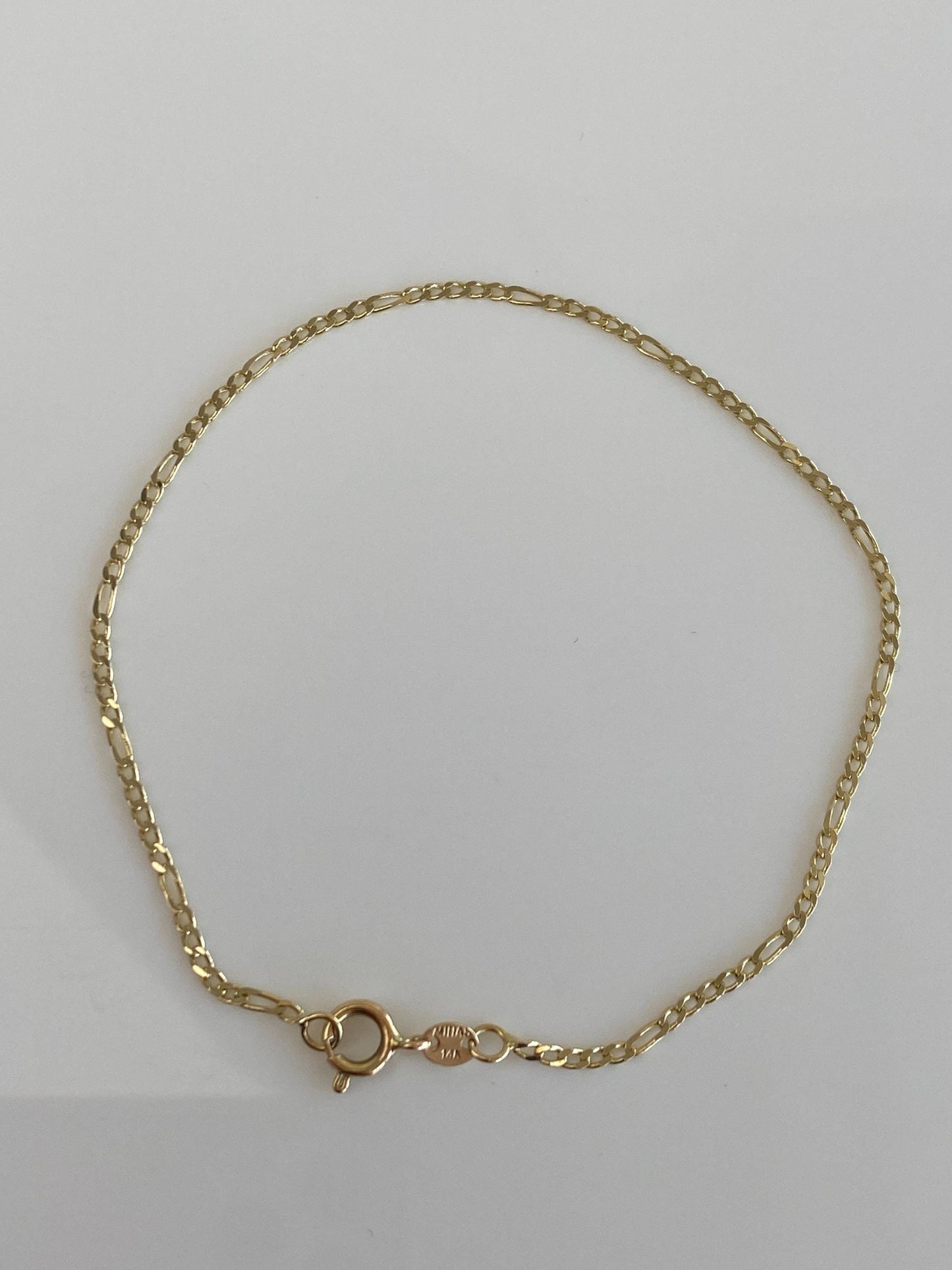 Vintage 14k Yellow Gold Dainty Figaro Chain Bracelet Anklet - 8.25 inches