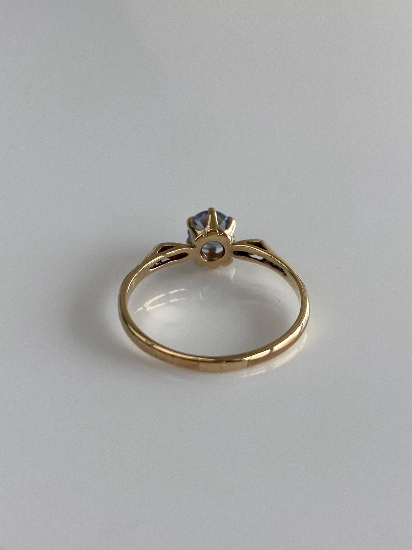 Vintage Solid 10k Topaz Ring - Size 6.75