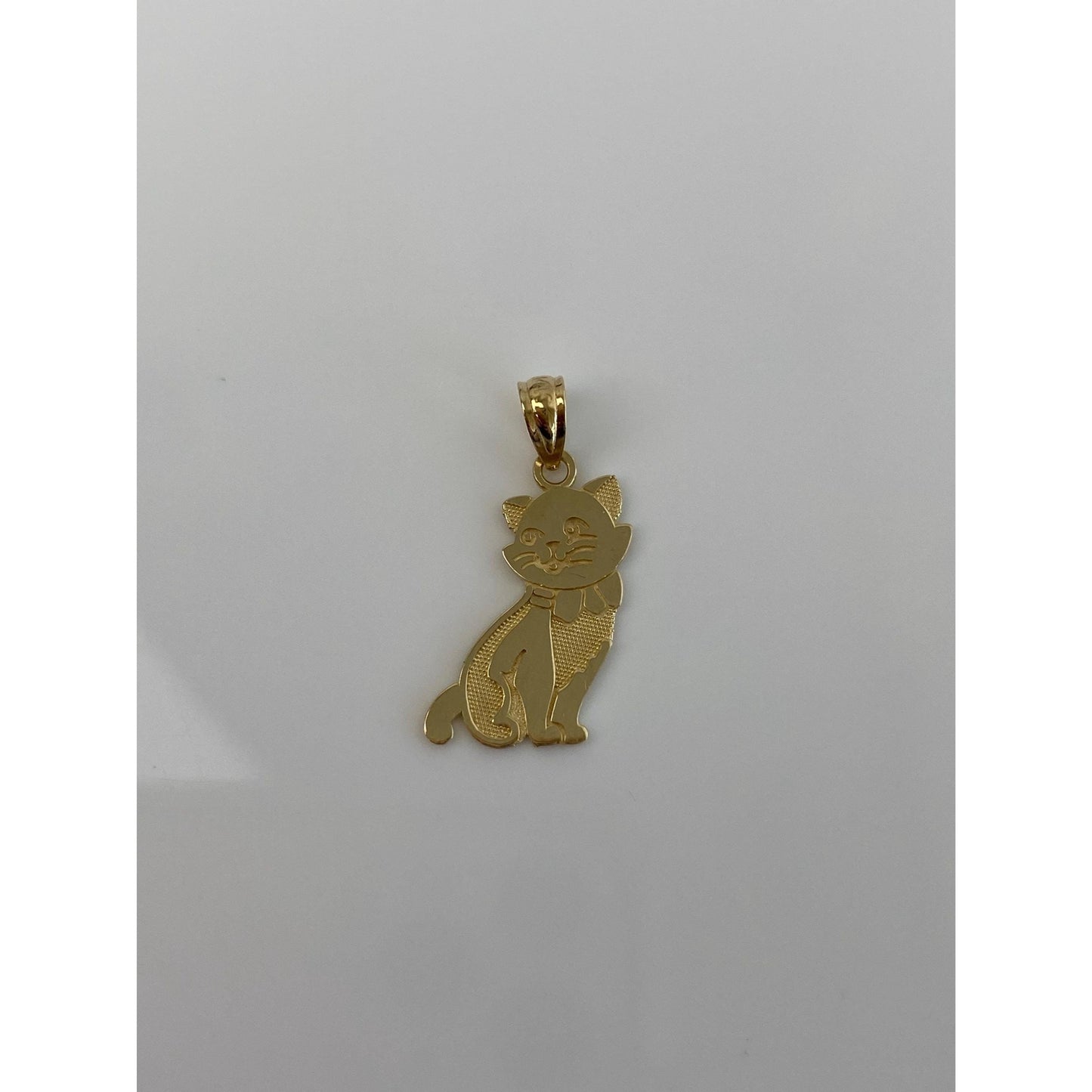 Vintage Solid 14k Yellow Gold Cat Charm