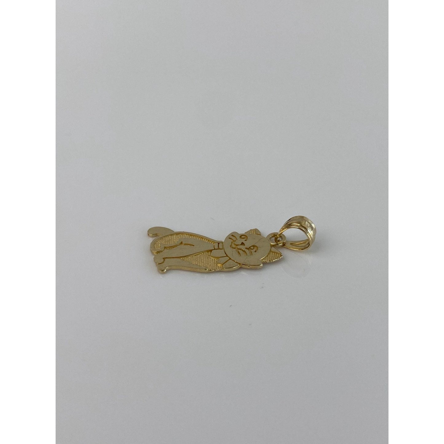 Vintage Solid 14k Yellow Gold Cat Charm