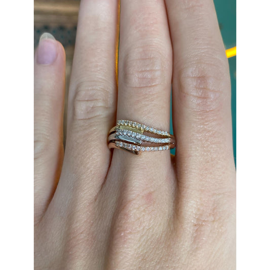 Vintage Solid 14k Tri Tone Gold Diamond Twist Ring - Size 7