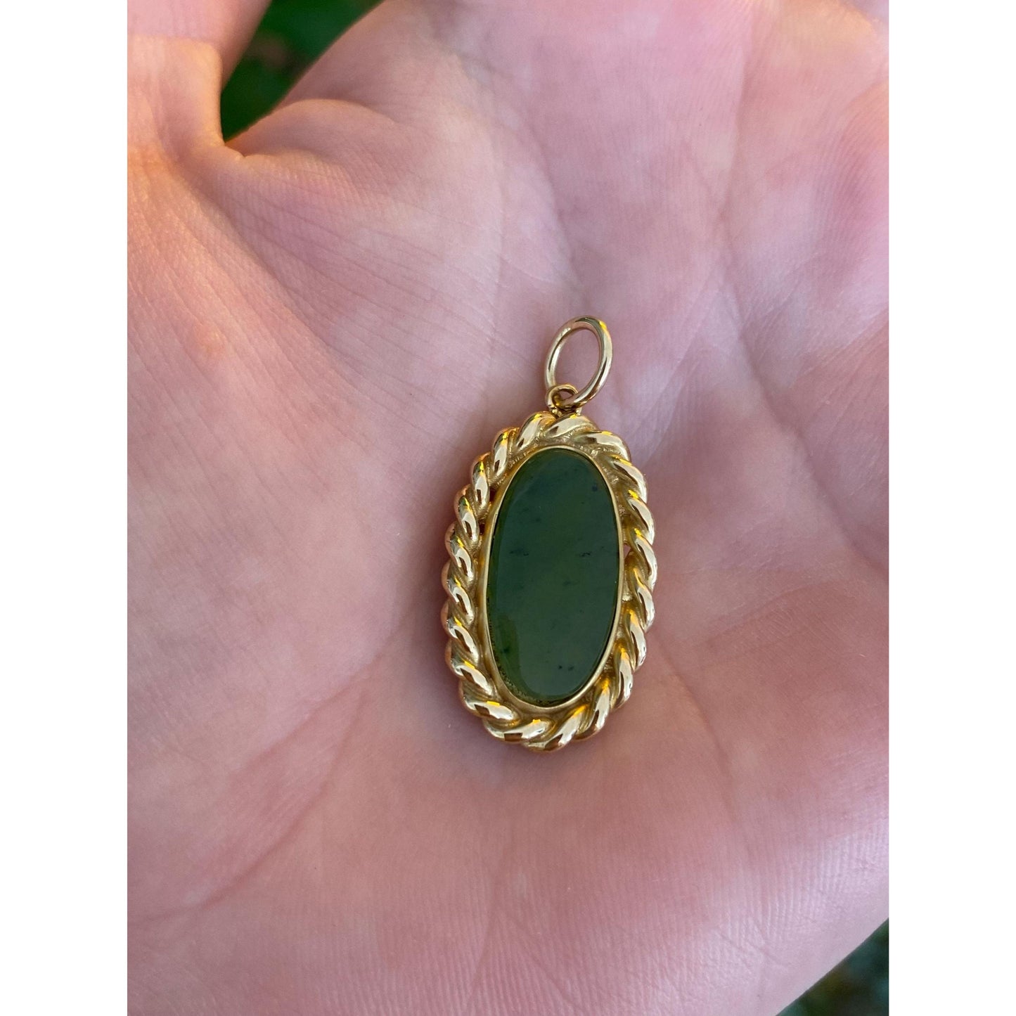 Vintage Solid 14k Yellow Gold Nephrite Jade Charm
