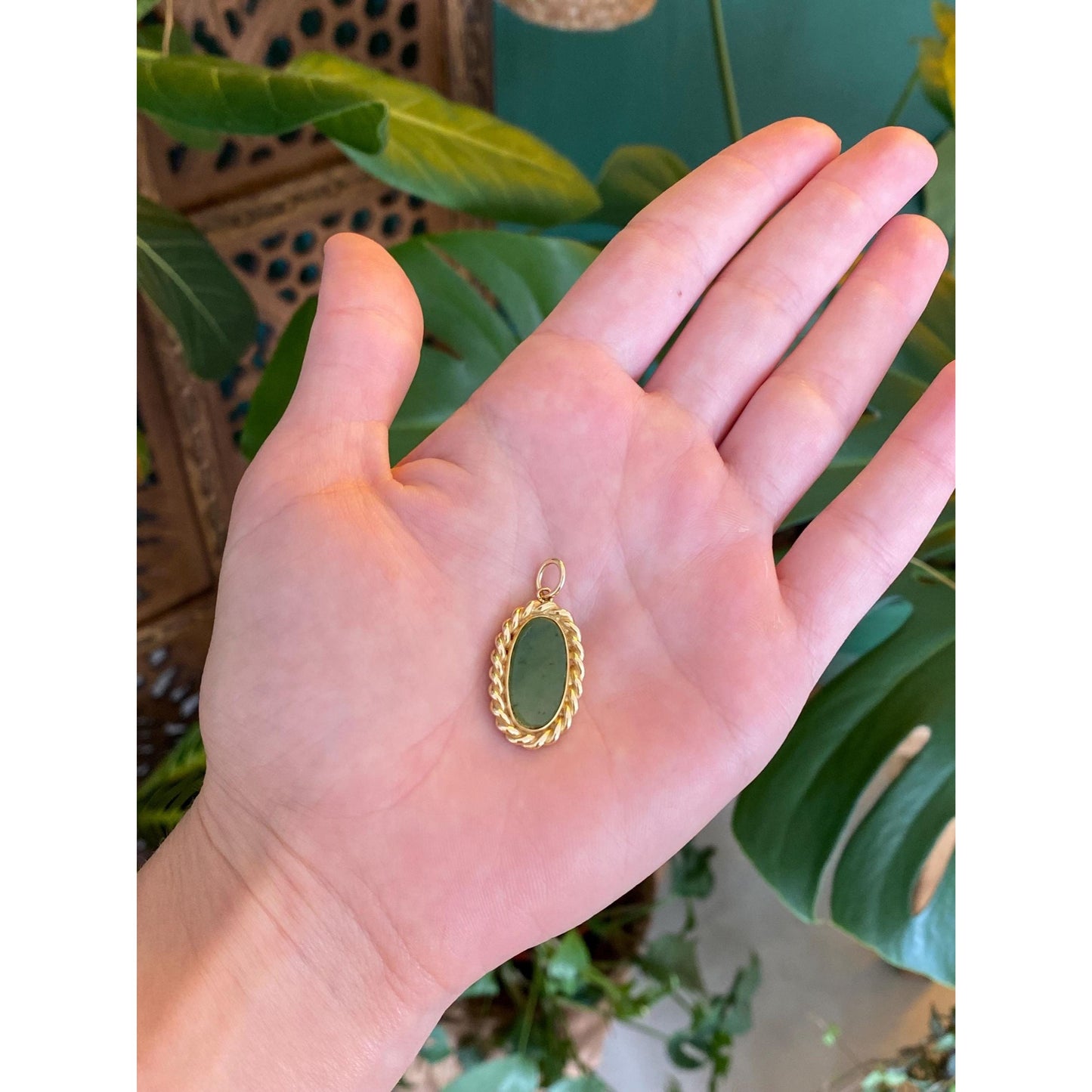 Vintage Solid 14k Yellow Gold Nephrite Jade Charm