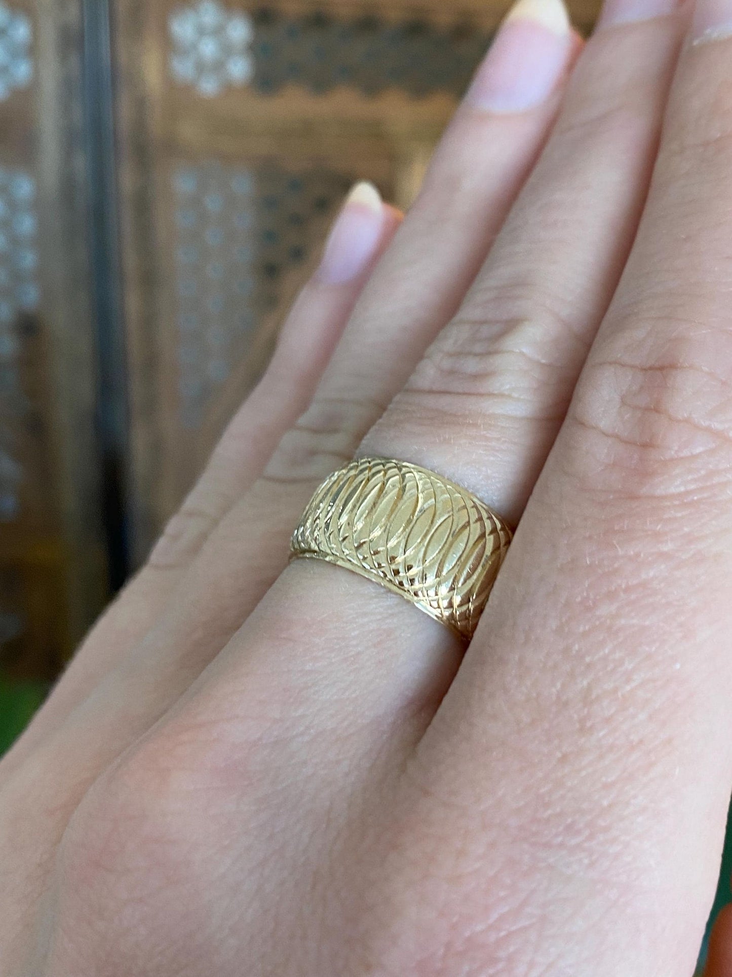 Vintage Solid 14k Yellow Gold Designed Wide Ring Band - Size 6.5