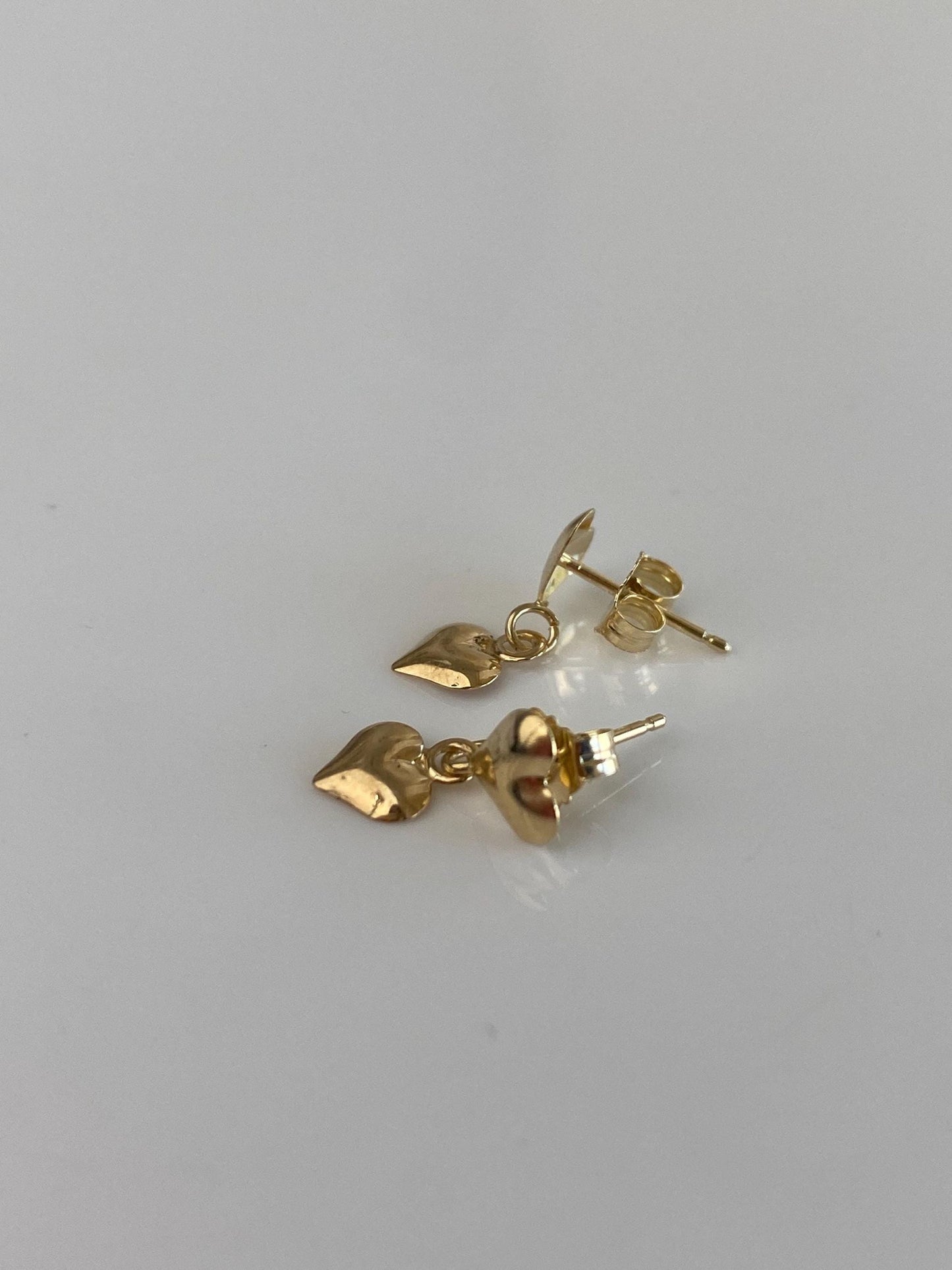 Vintage Solid 14k Yellow Gold Heart Dangle Stud Earrings