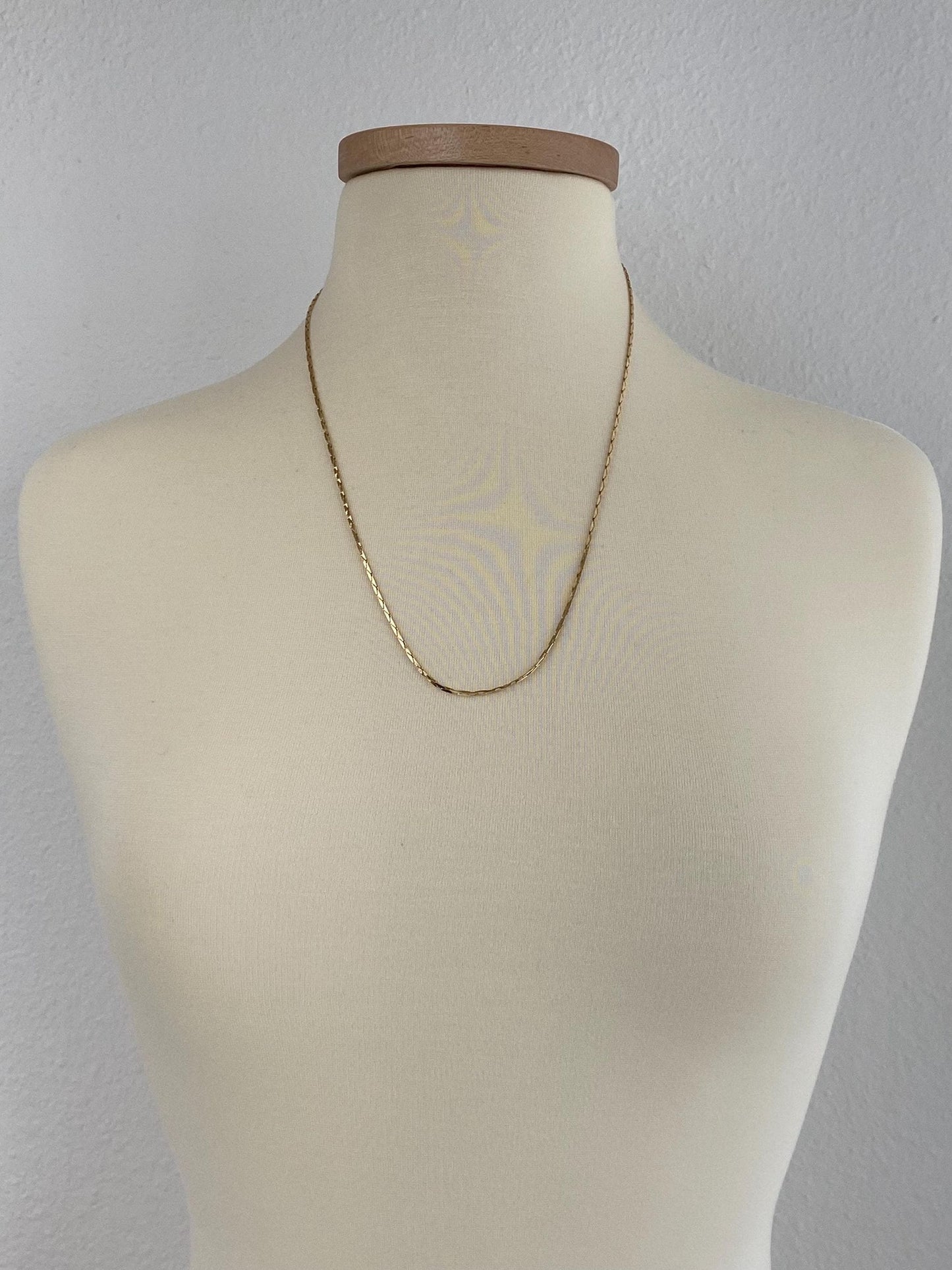 Vintage Solid 14k Yellow Gold Triangle Link Chain Necklace - 23.75 inches