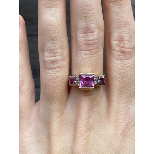 Vintage Solid 10k Yellow Gold Pink Sapphire Diamond Ring - Size 6.5