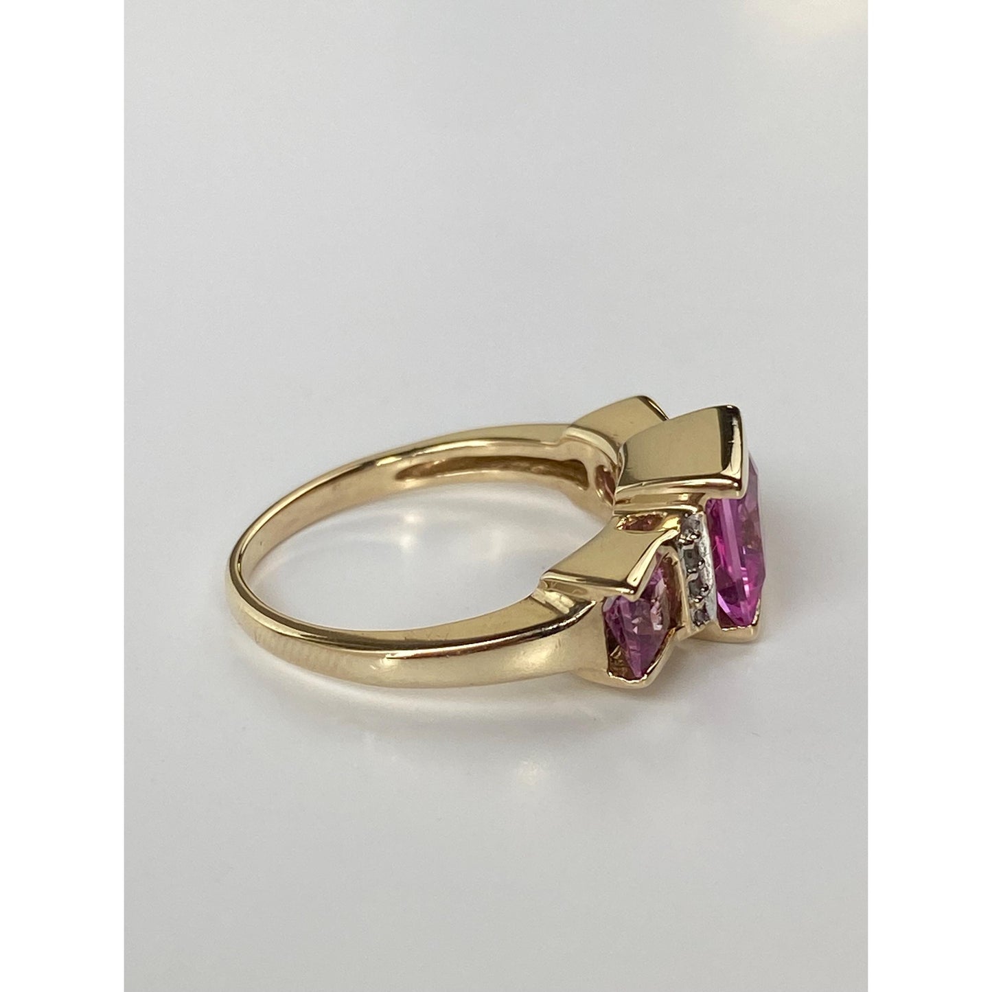 Vintage Solid 10k Yellow Gold Pink Sapphire Diamond Ring - Size 6.5