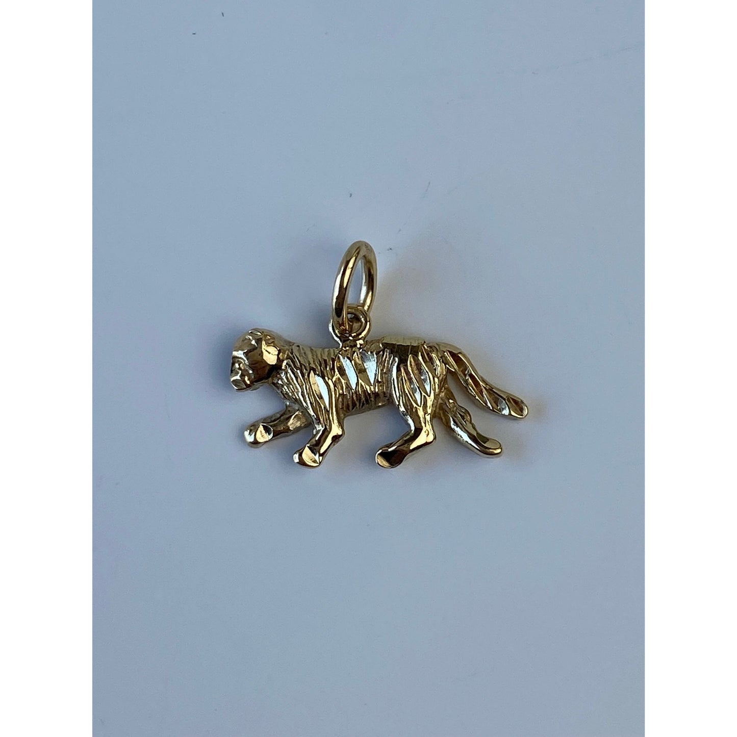 Vintage Solid 14k Yellow Gold Bobcat Charm