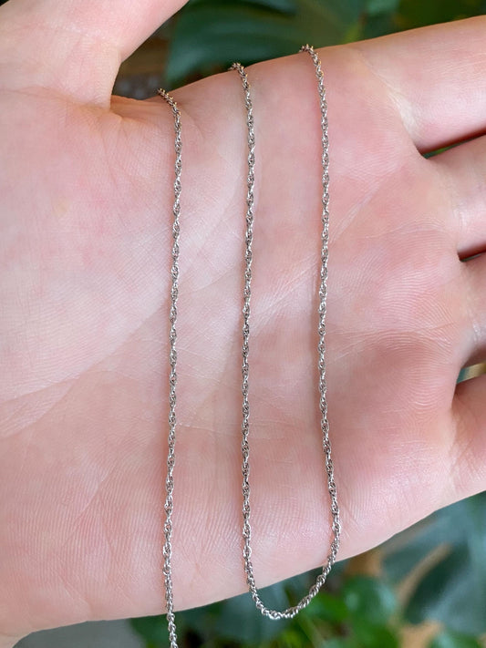 Vintage Solid 14k White Gold Chain Necklace - 18 inches