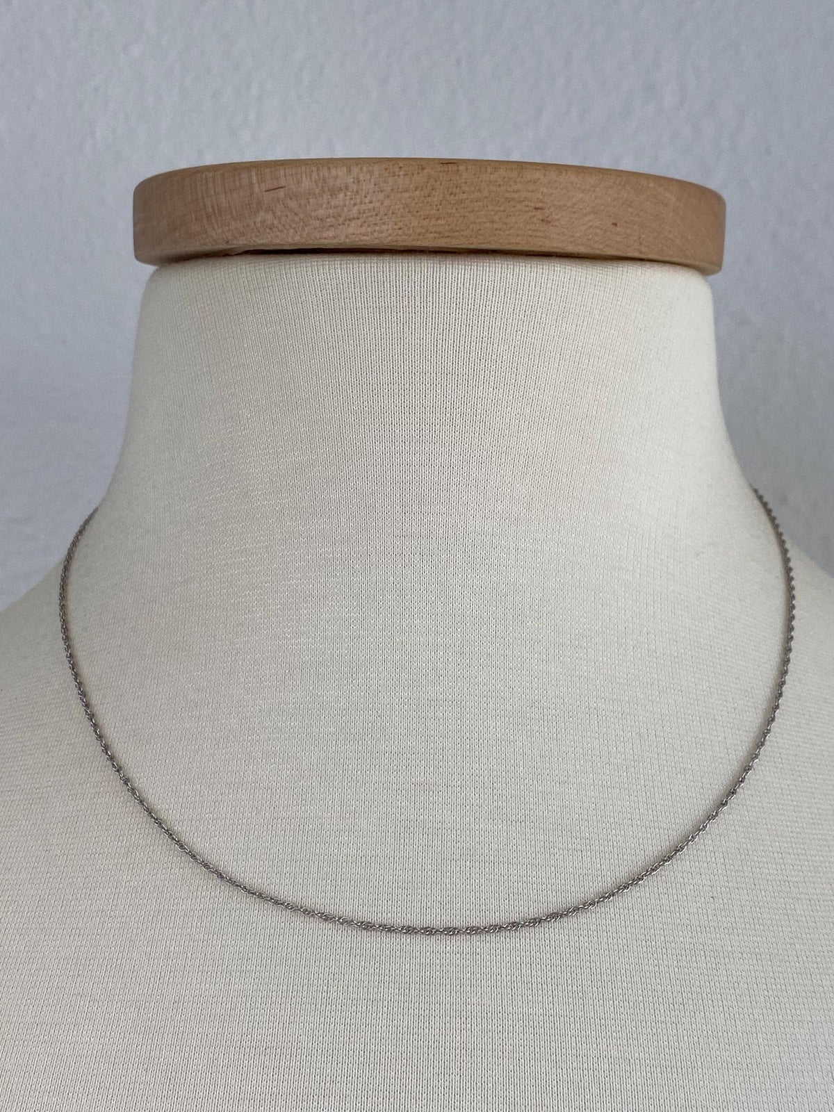 Vintage Solid 14k White Gold Chain Necklace - 18 inches