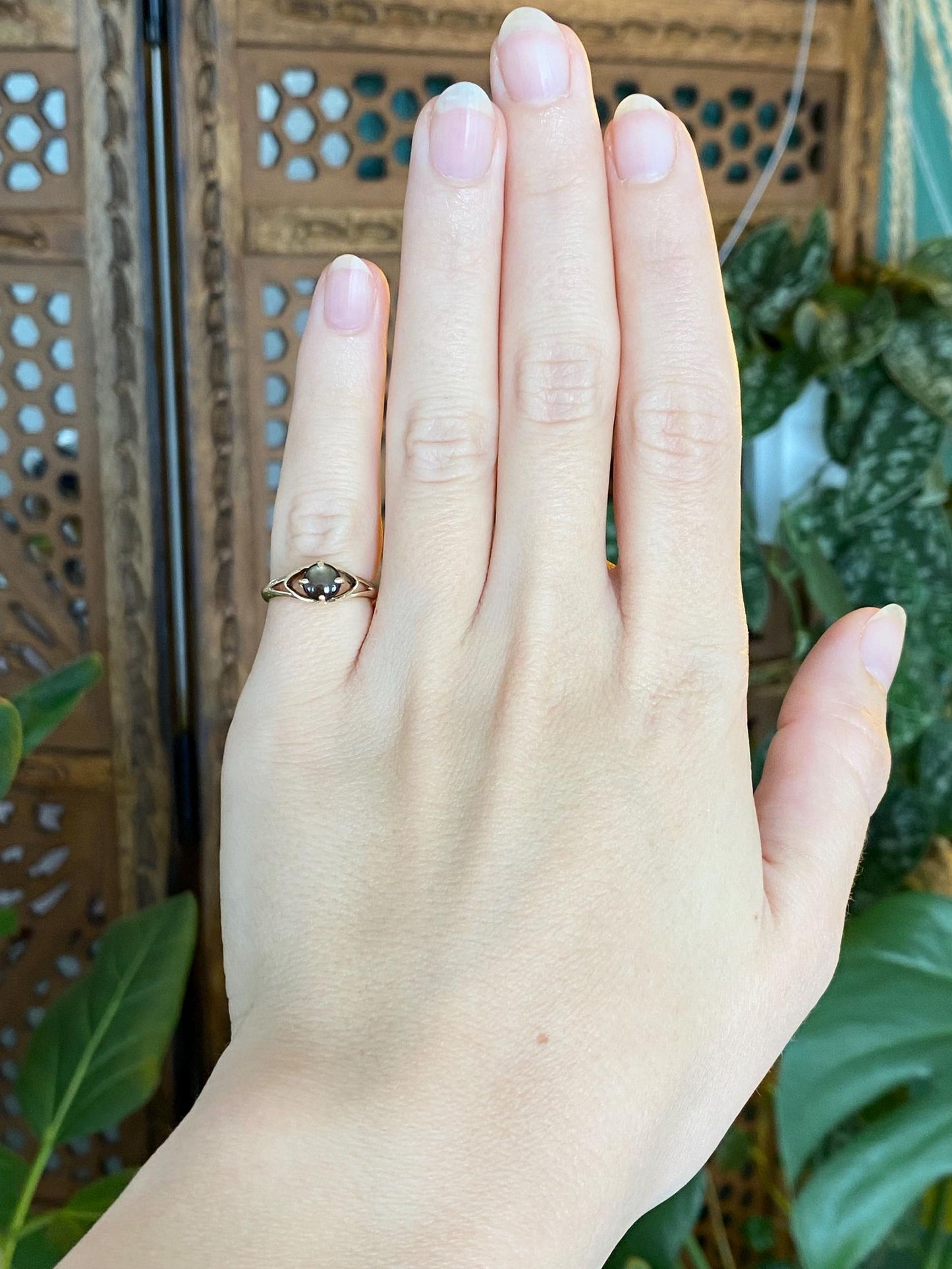 Vintage Solid 10k Yellow Gold Star Sapphire Ring - Size 4