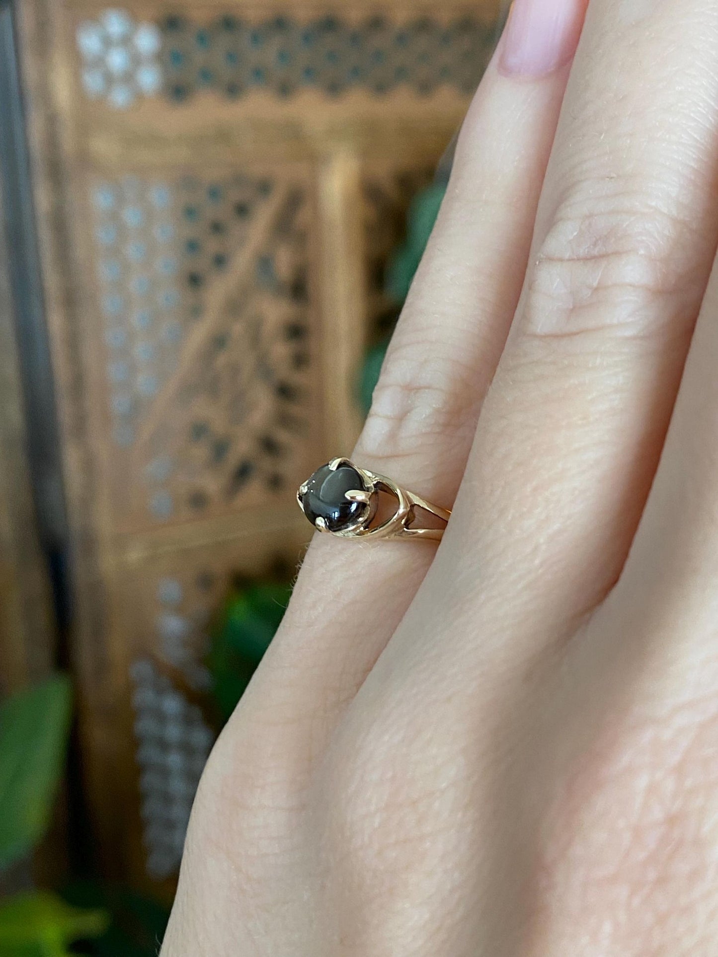 Vintage Solid 10k Yellow Gold Star Sapphire Ring - Size 4