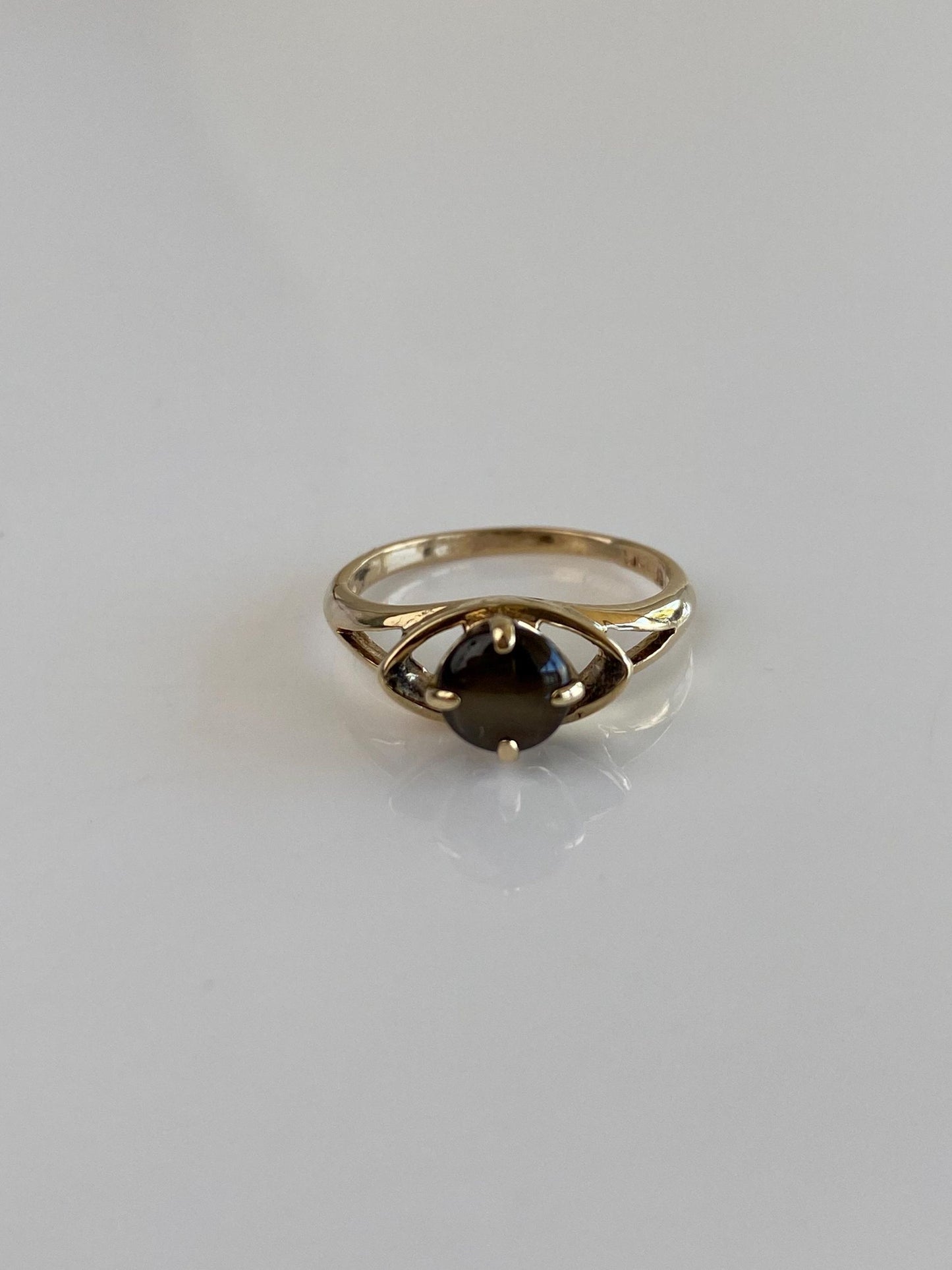 Vintage Solid 10k Yellow Gold Star Sapphire Ring - Size 4