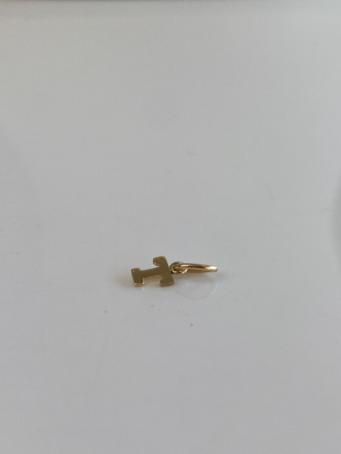 Vintage Solid 14k Yellow Gold Initial 'T' Charm