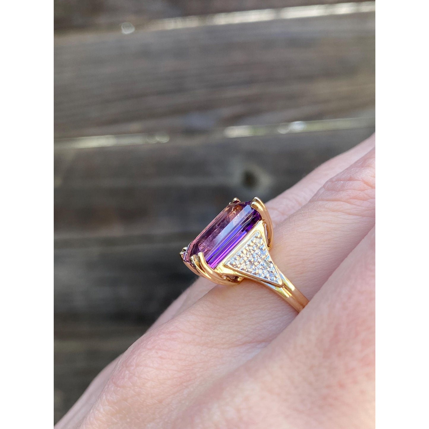 Vintage Solid 14k Yellow Gold Amethyst Diamond Ring - Size 5.5