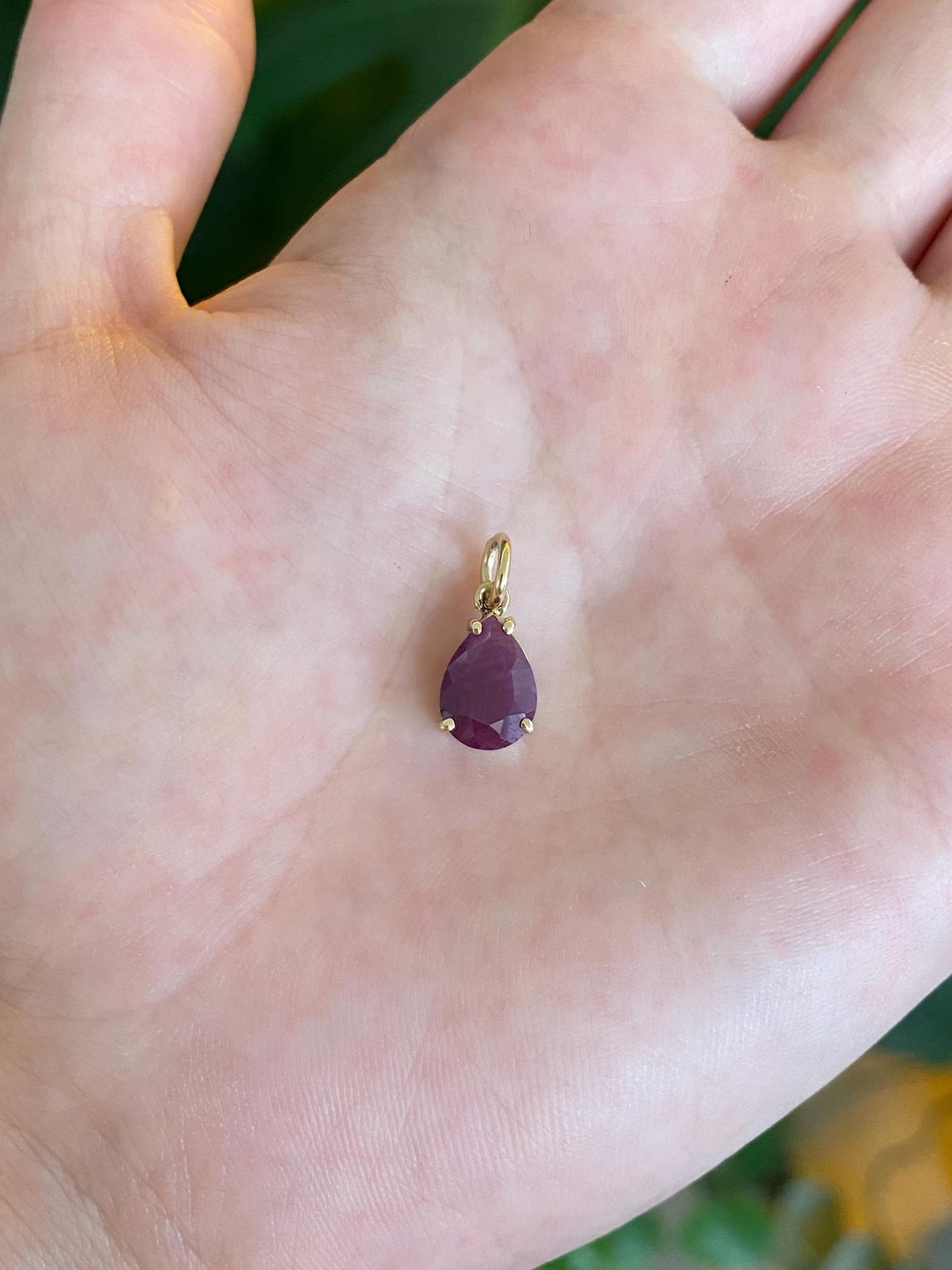 Vintage Solid 14k Yellow Gold Rose Cut Ruby Teardrop Charm